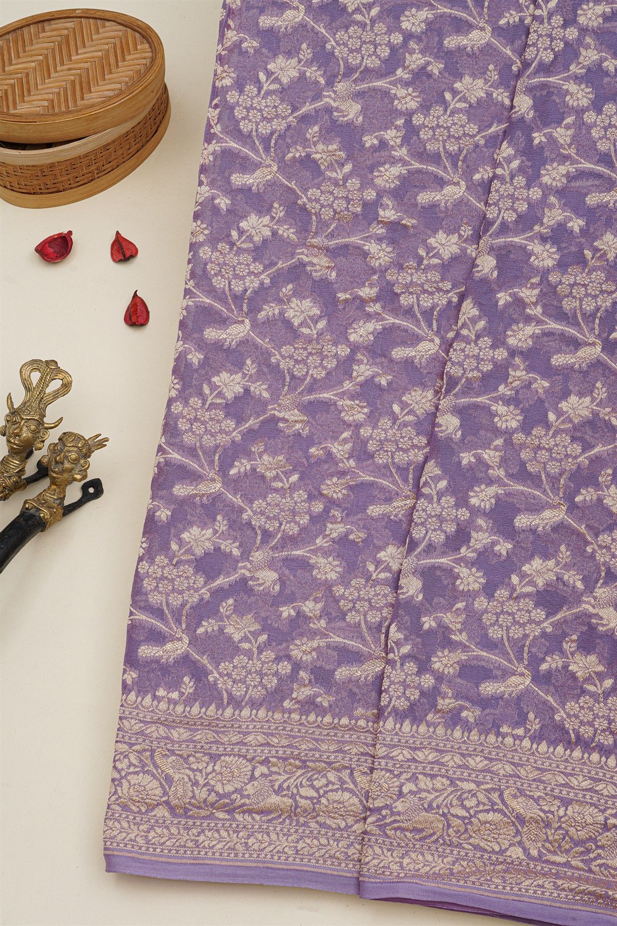 Banarasi Kaddi Georgette Lilac Saree With Florals And Animals Body