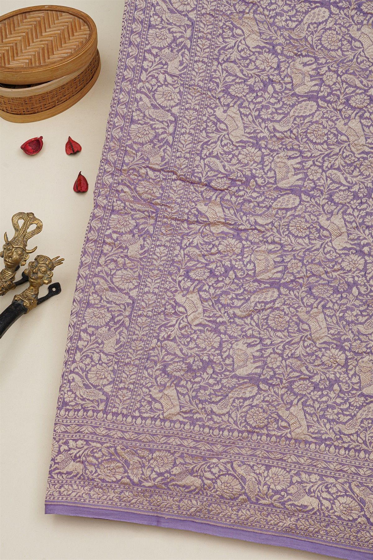 Banarasi Kaddi Georgette Lilac Saree With Florals And Animals Body