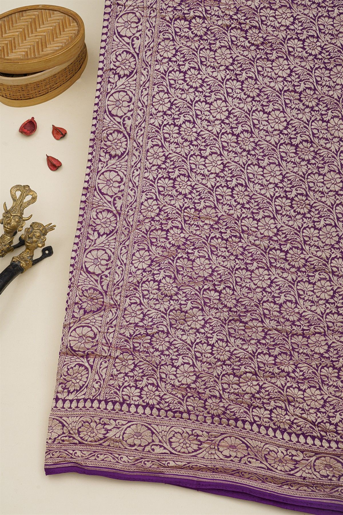Banarasi Kaddi Georgette Purple Saree With Geometric Shapes Body