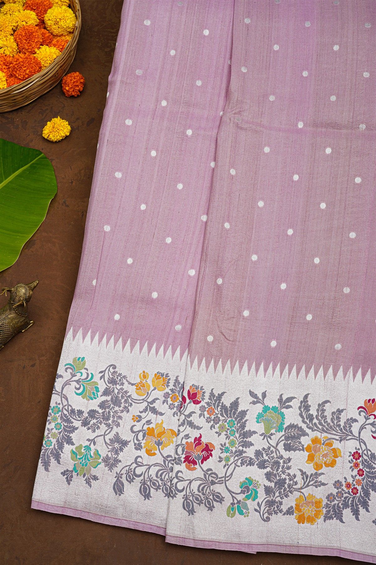 Banarasi Silk Lilac Saree With Buttis Body And Self Florals And Leaves Border