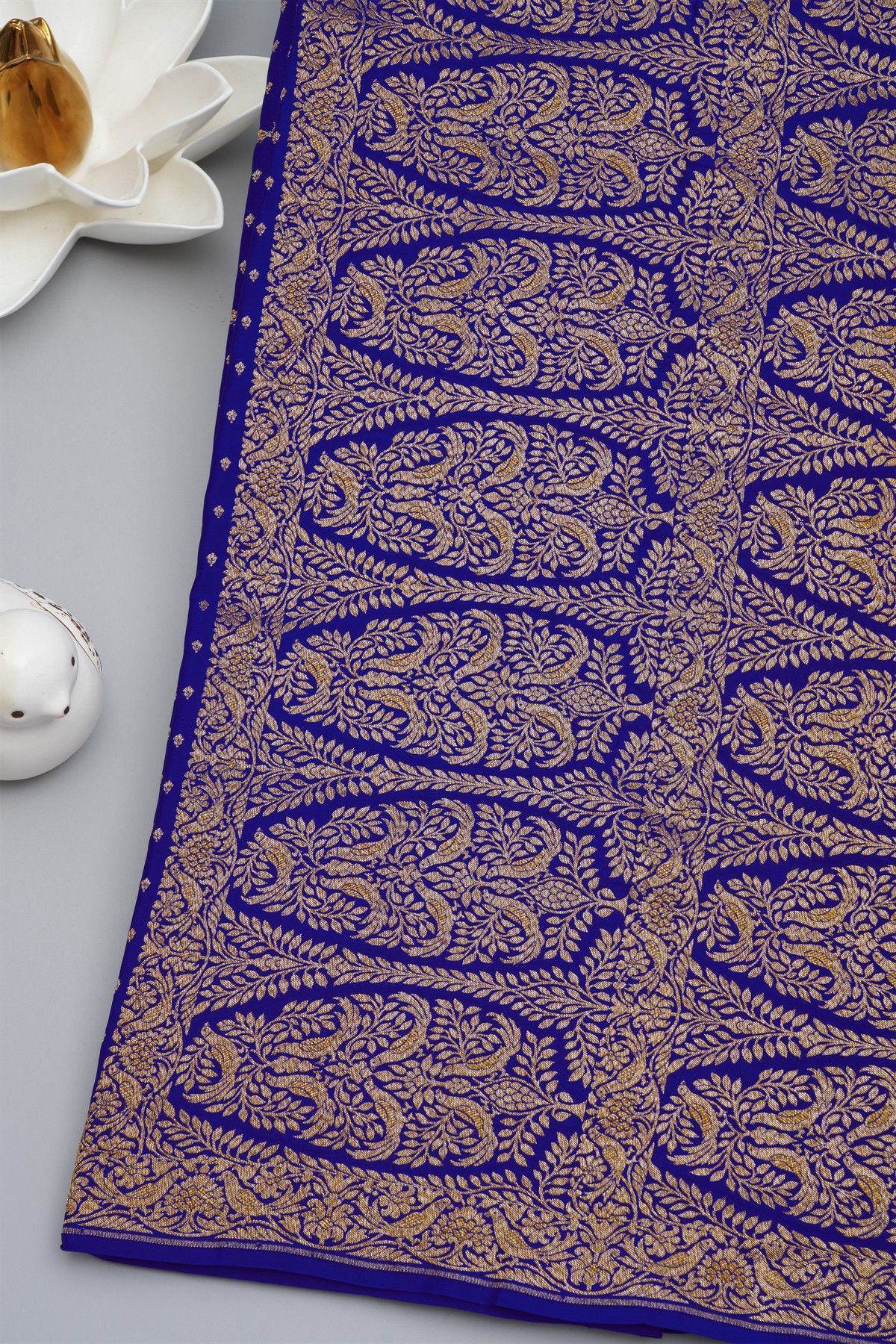 Banarasi Kaddi Georgette Blue Saree With Florals And Birds In Zari Border