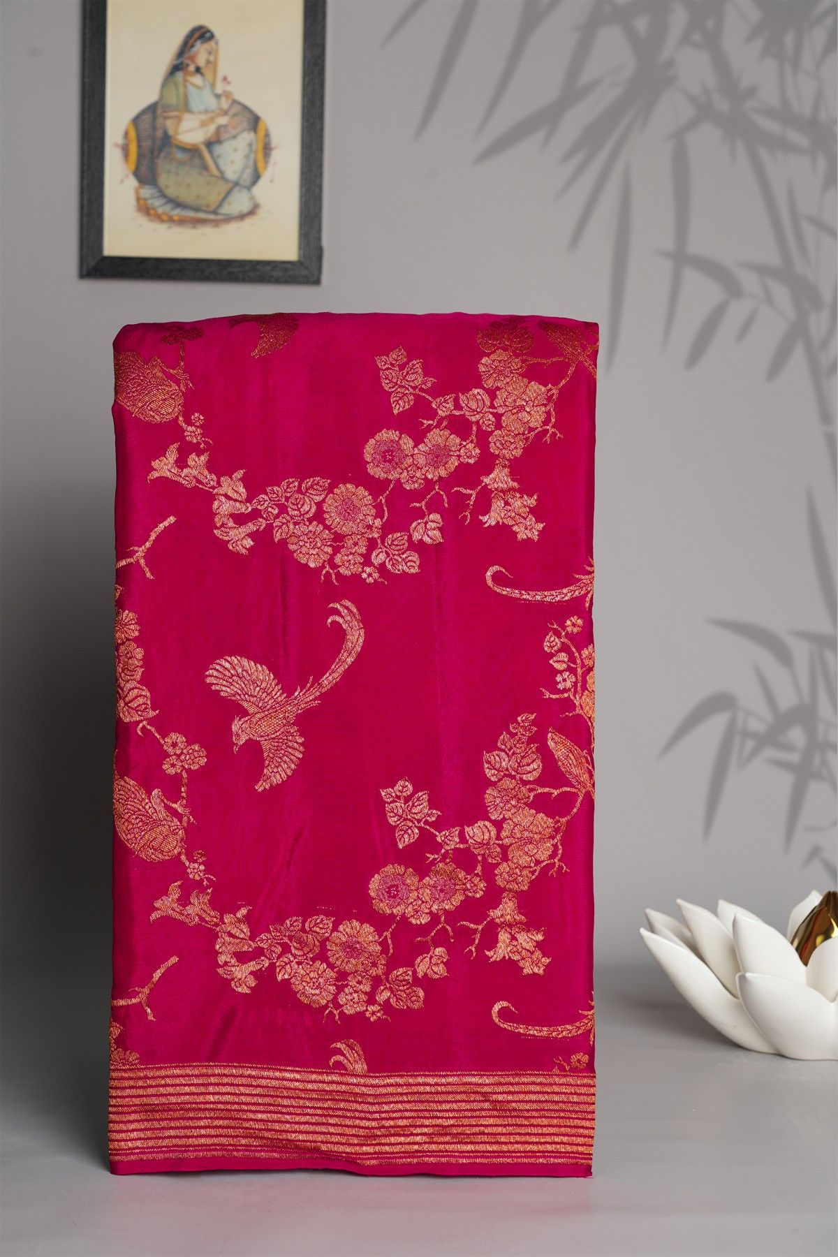 Banarasi Kaddi Georgette Magenta Saree With Zari Lines Border