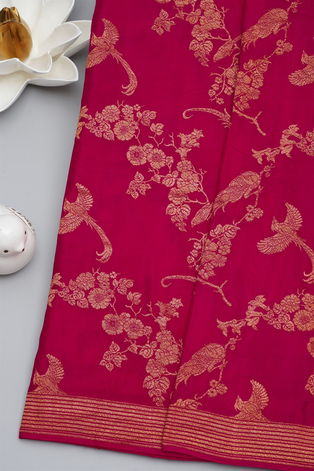 Banarasi Kaddi Georgette Magenta Saree With Zari Lines Border