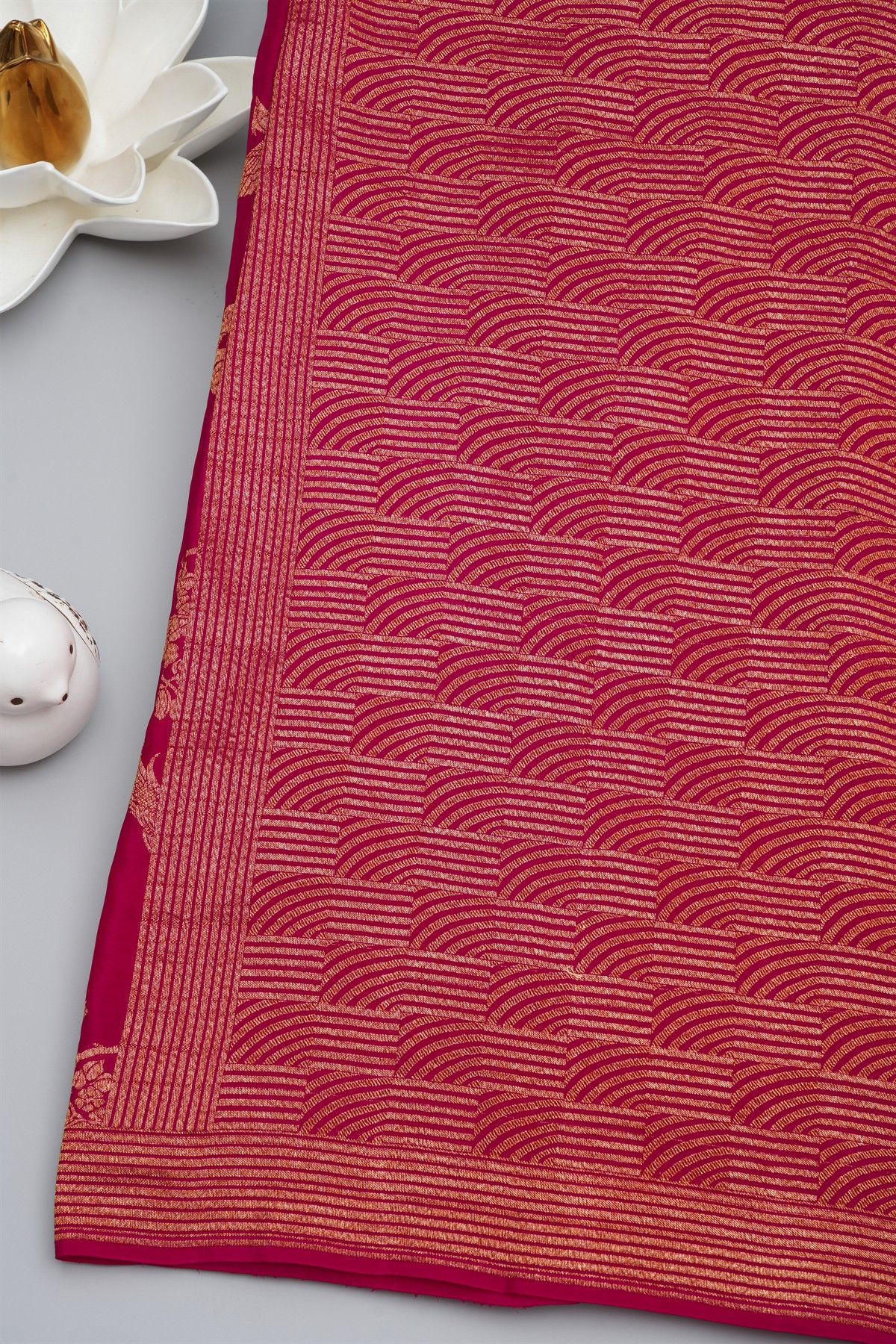 Banarasi Kaddi Georgette Magenta Saree With Zari Lines Border
