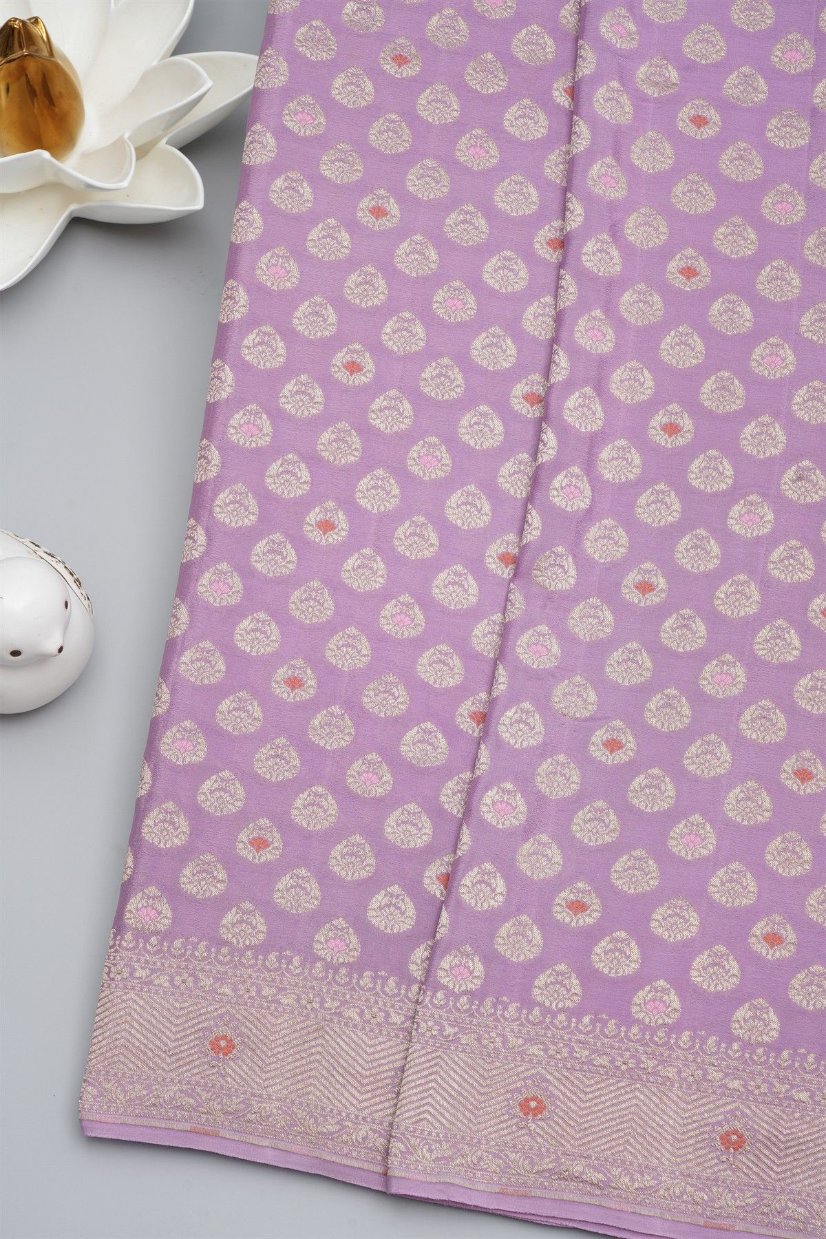 Banarasi Kaddi Georgette Lavender Saree With Floral Zari Buttis Body
