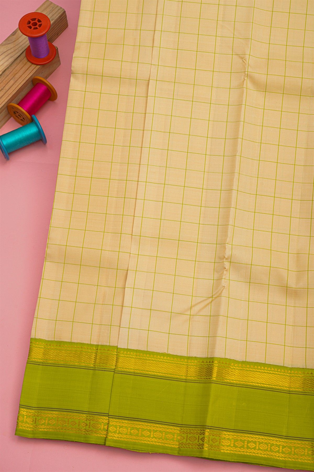 Kancheepuram Silk Off White Saree With Thread Checks Kuttu Gap Border