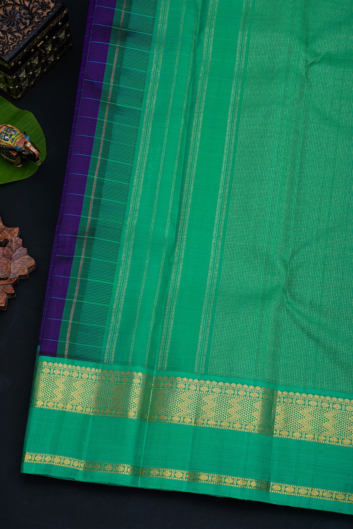 Kancheepuram Silk Royal Blue Saree With Checks Body And Contrast Gap Border