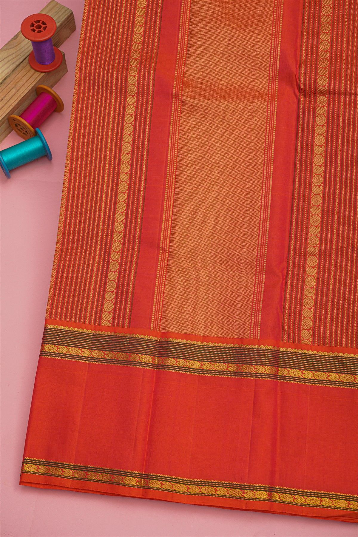 Kancheepuram Silk Dark Purple Saree WIth Gap Border Motifs