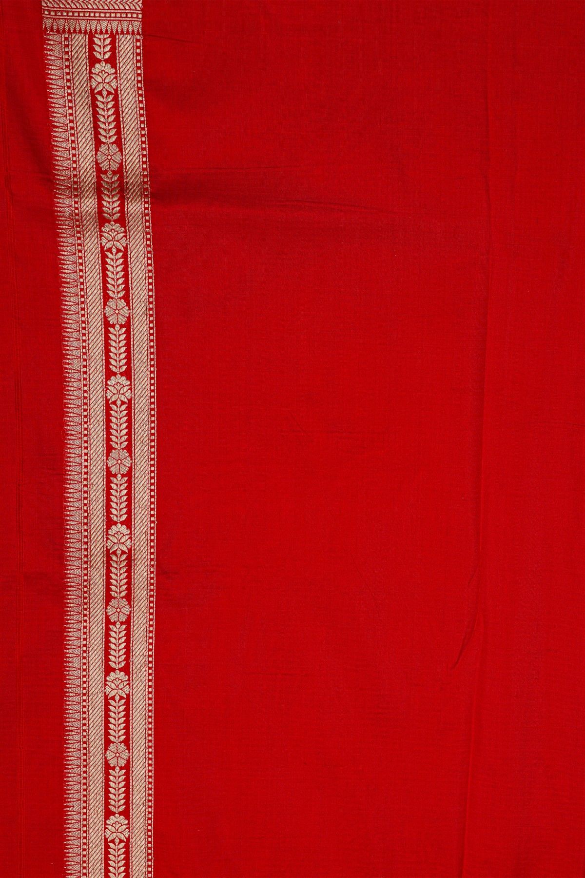 Banarasi Silk Red Saree With Florals And Animals Body