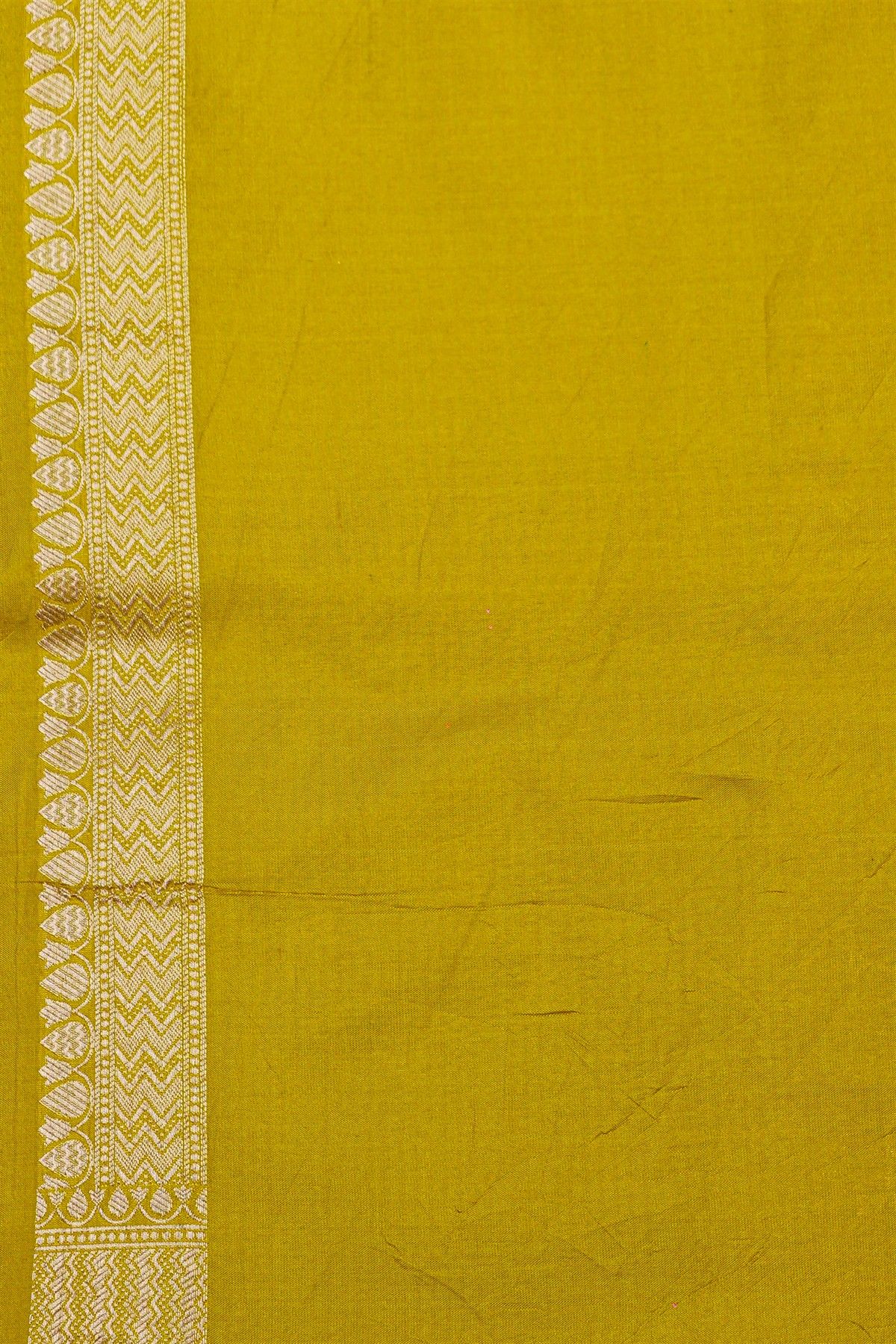 Banarasi Silk Yellow Saree With Florals And Animals Body