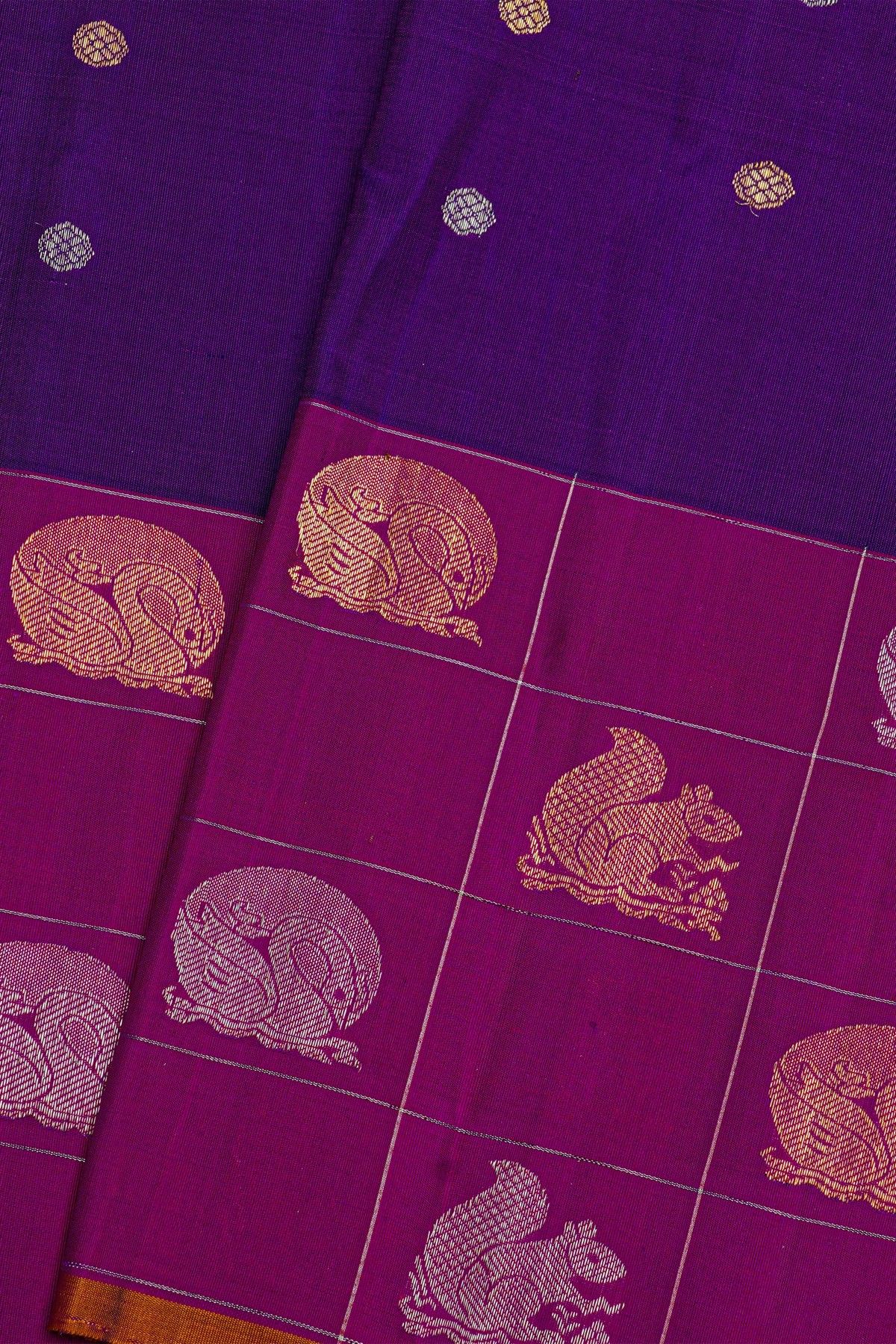 Gadwal Silk Navy Blue Saree With Florals And Leaves In Zari Body