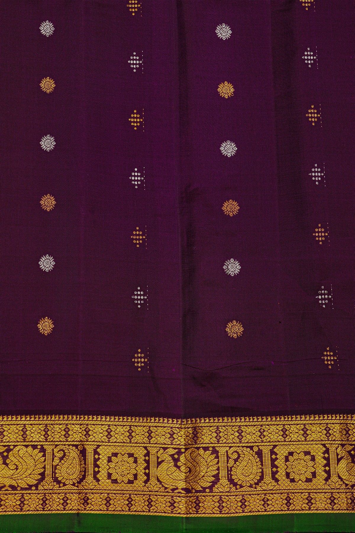 Gadwal Silk Light Grey Saree With Florals And Leaves In Zari Body