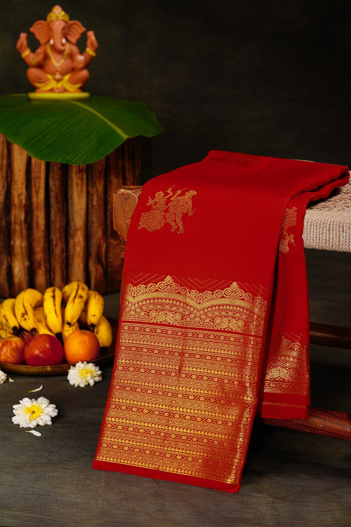 Kancheepuram Silk Red Saree With Dancing Dolls Weaving Body Self Turning Border
