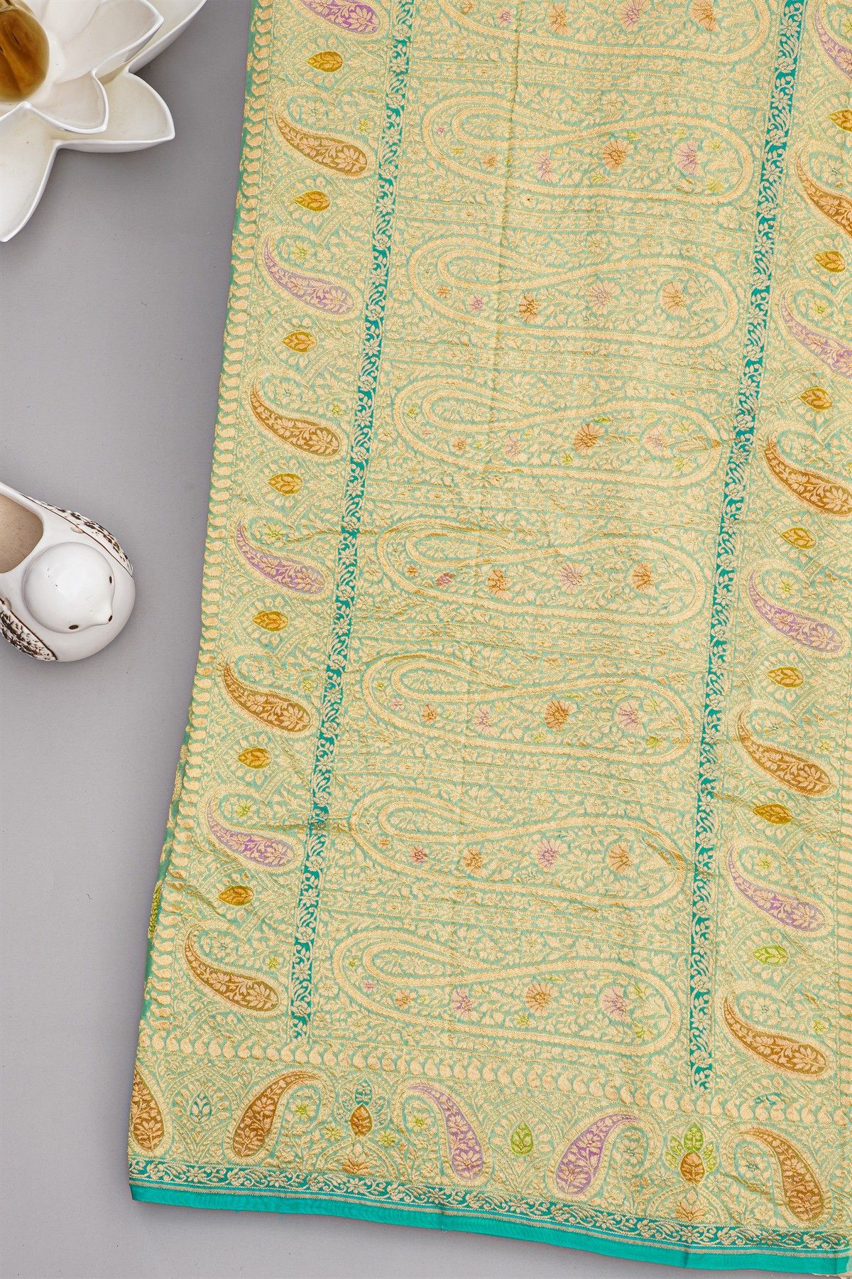 Banarasi Kaddi Georgette Sea Green Saree Florals And Paisleys Border
