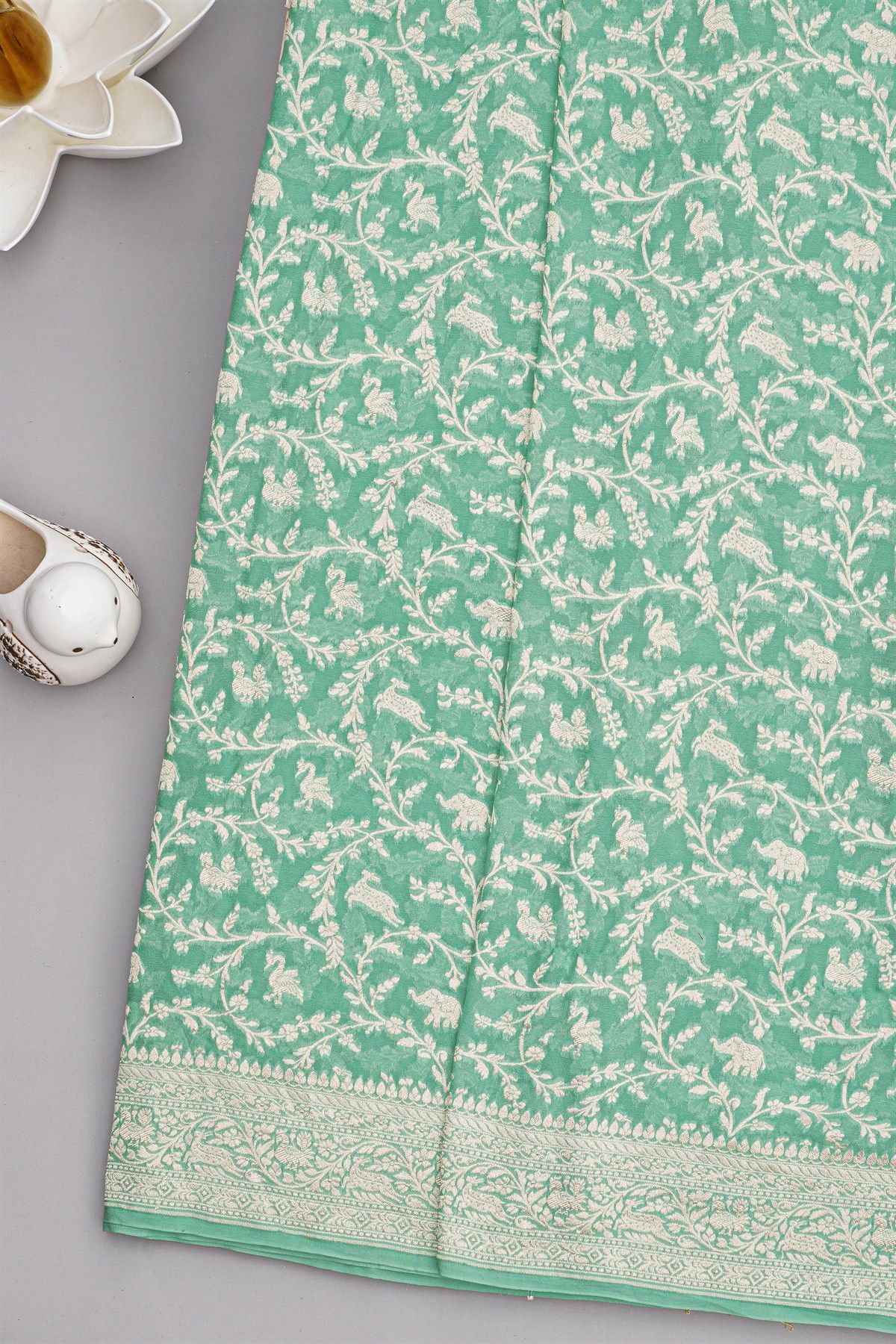 Banarasi Georgette Mint Green Saree With Florals And Leaves Jaal Body