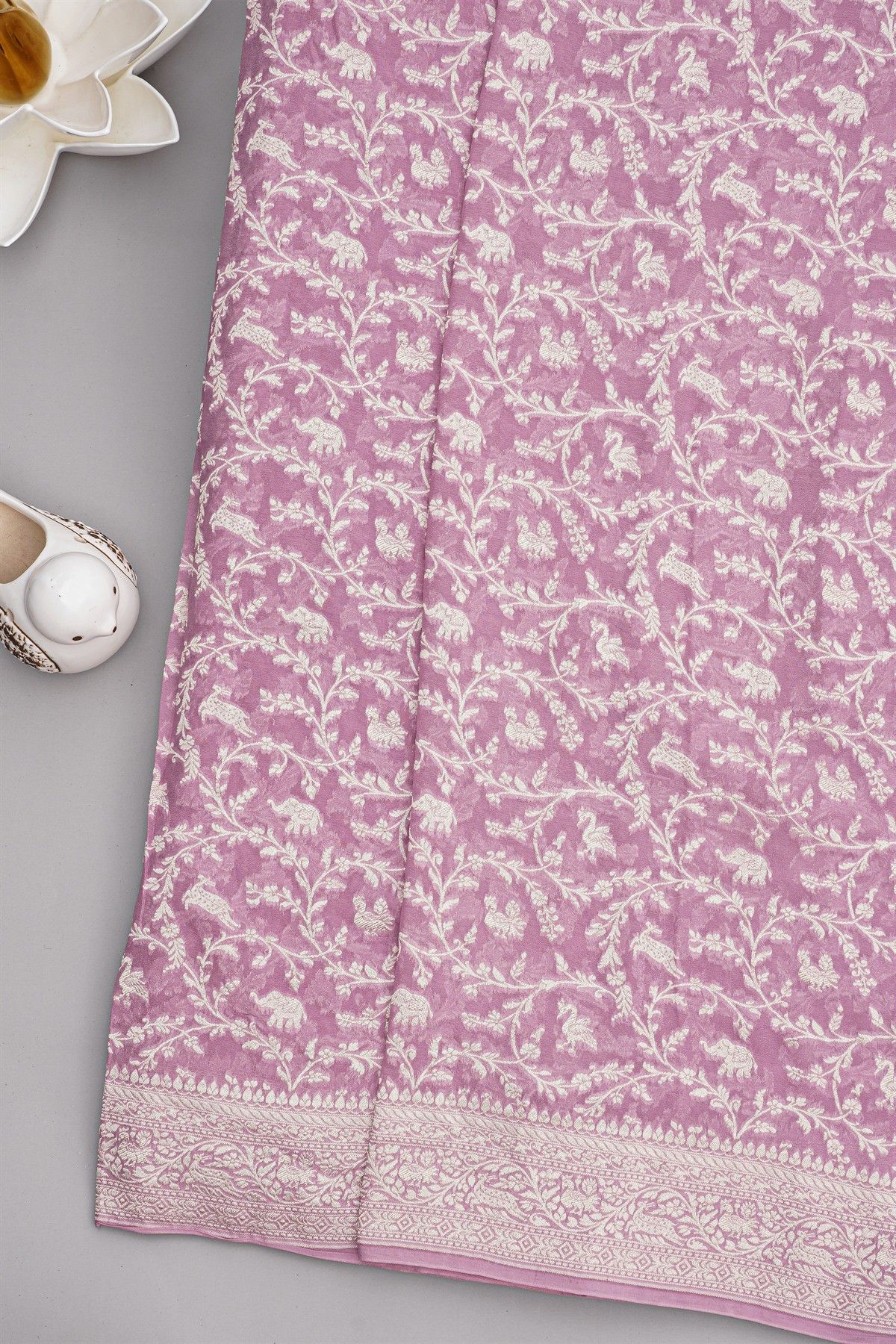 Banarasi Kaddi Georgette Lavender Saree With Birds And Animals Body
