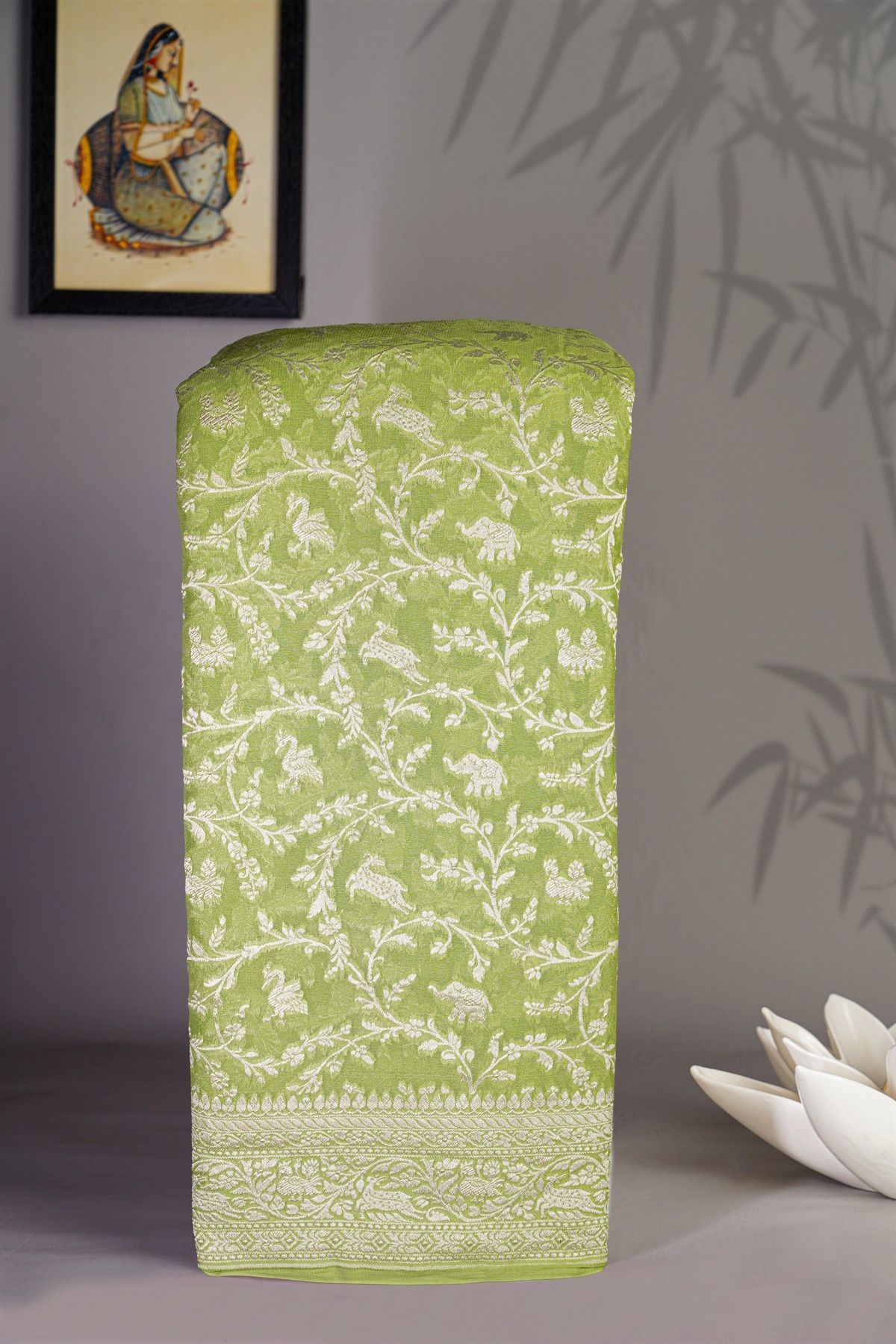 Banarasi Kaddi Georgette Lime Green Saree With With Animals And Birds Border