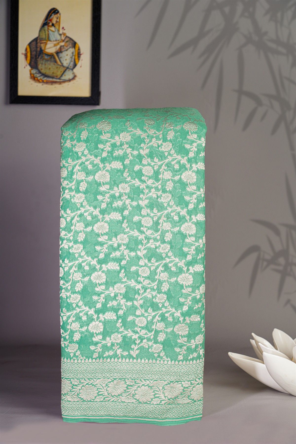 Banarasi Kaddi Georgette Sea Green Saree With Florals And Leaves Jaal Border