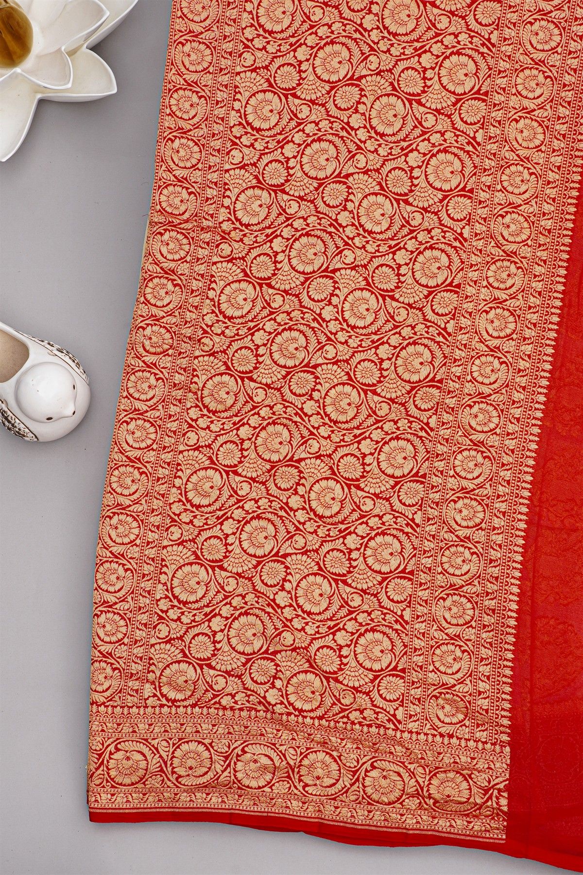 Banarasi Georgette Cream Saree With Florals And Cow Buttis Body