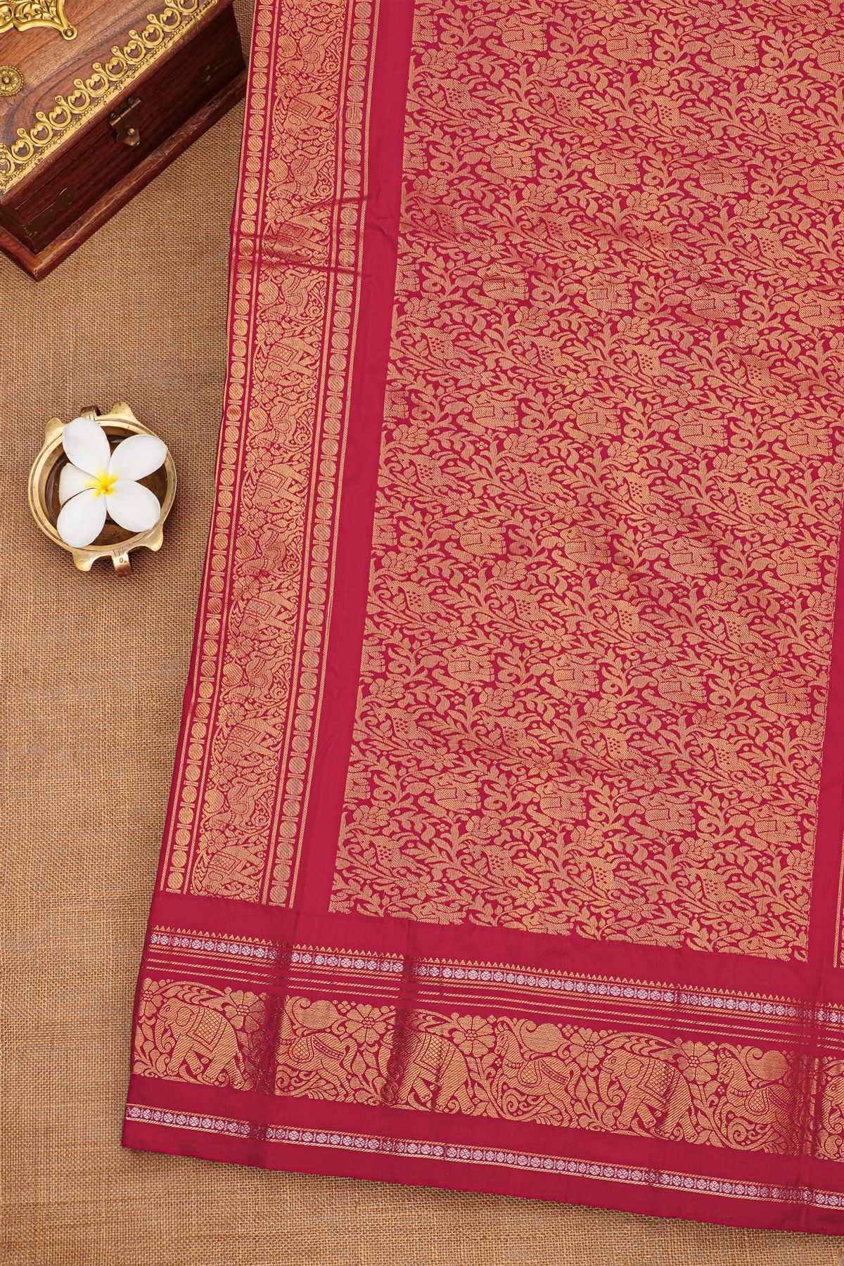 Fusion Silk Off White Saree With Florals In Thread Work Body