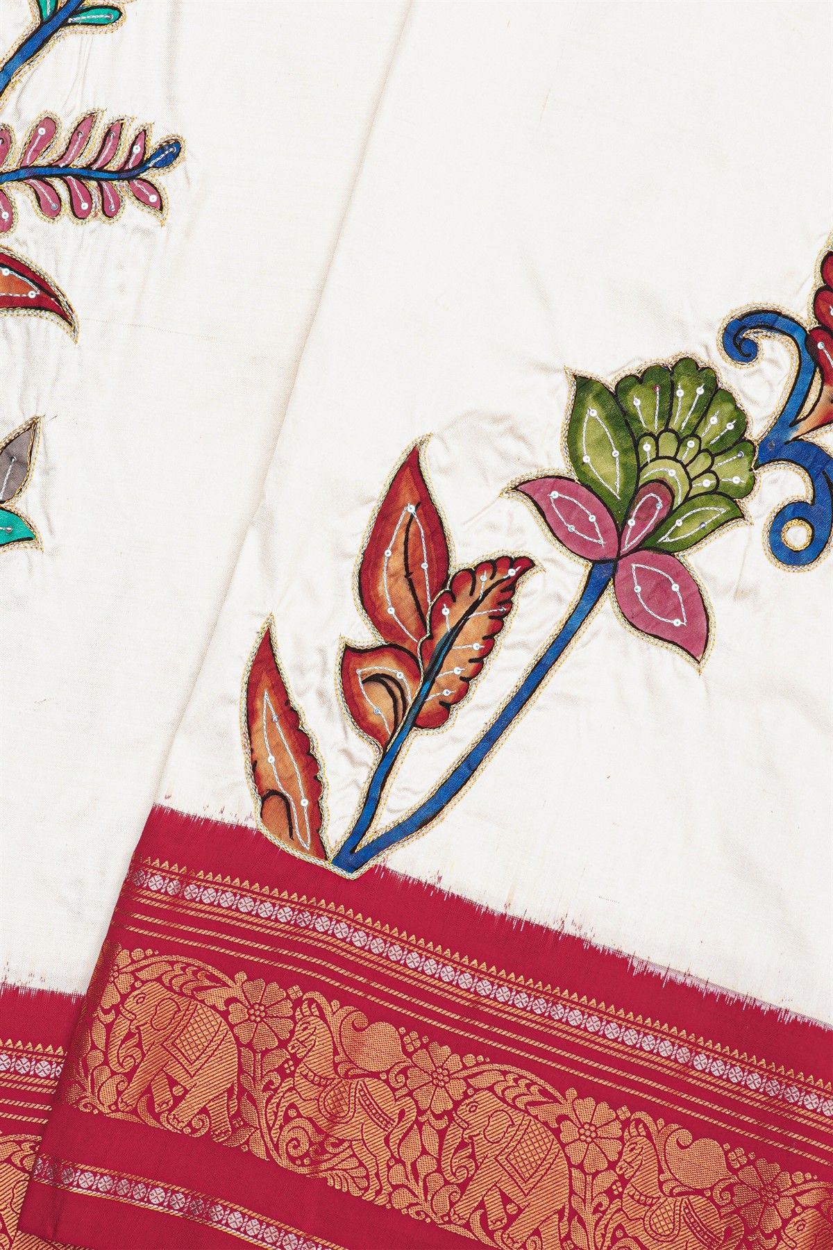 Fusion Silk Off White Saree With Florals In Thread Work Body