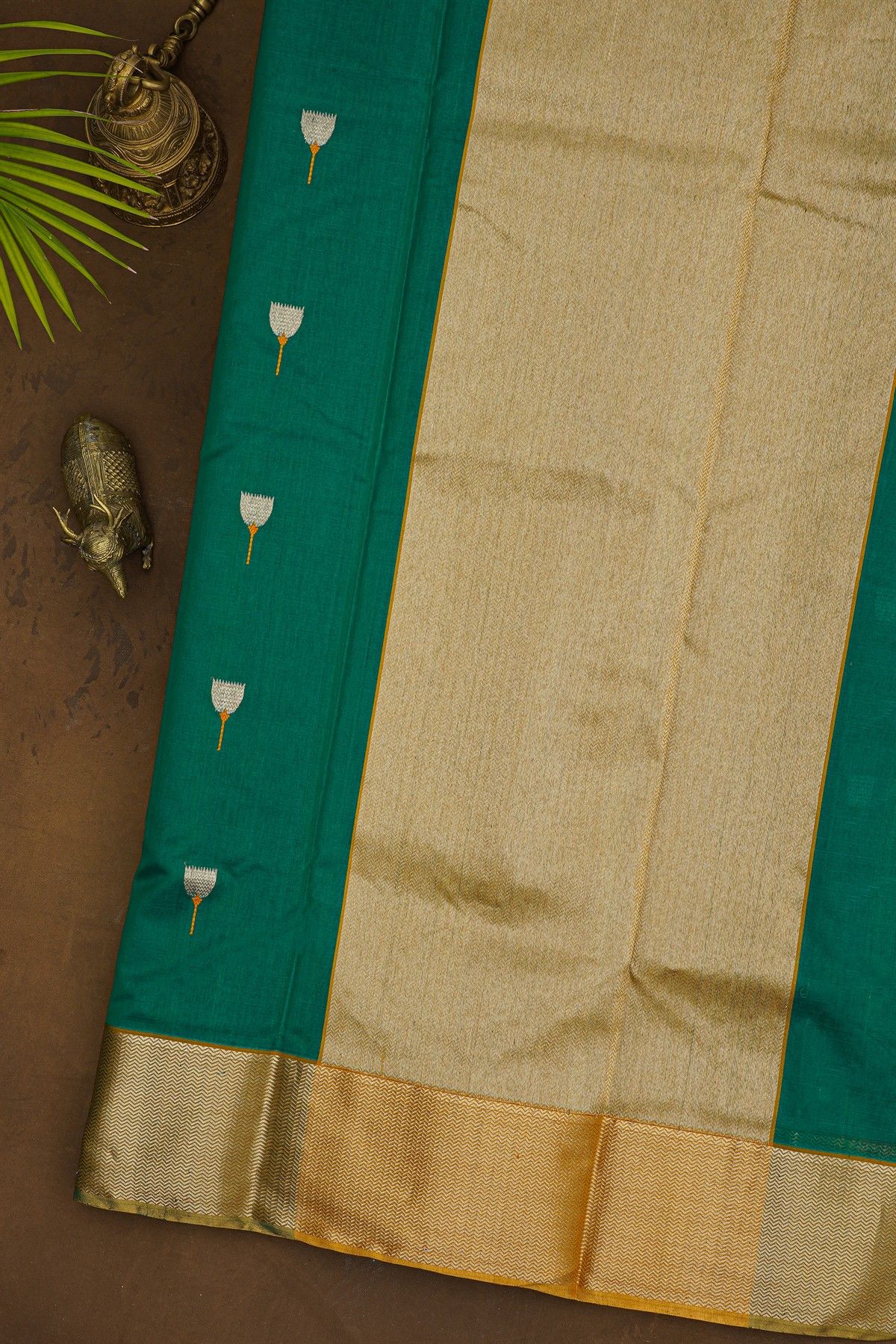 Chanderi Silk Rama Green Saree With Meenakari Floral Buttis