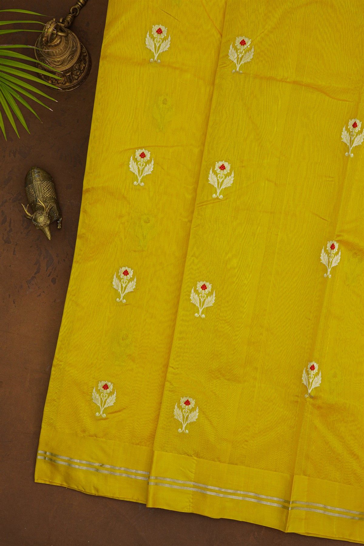 Chanderi Silk Yellow Saree With Floral Buttis Body