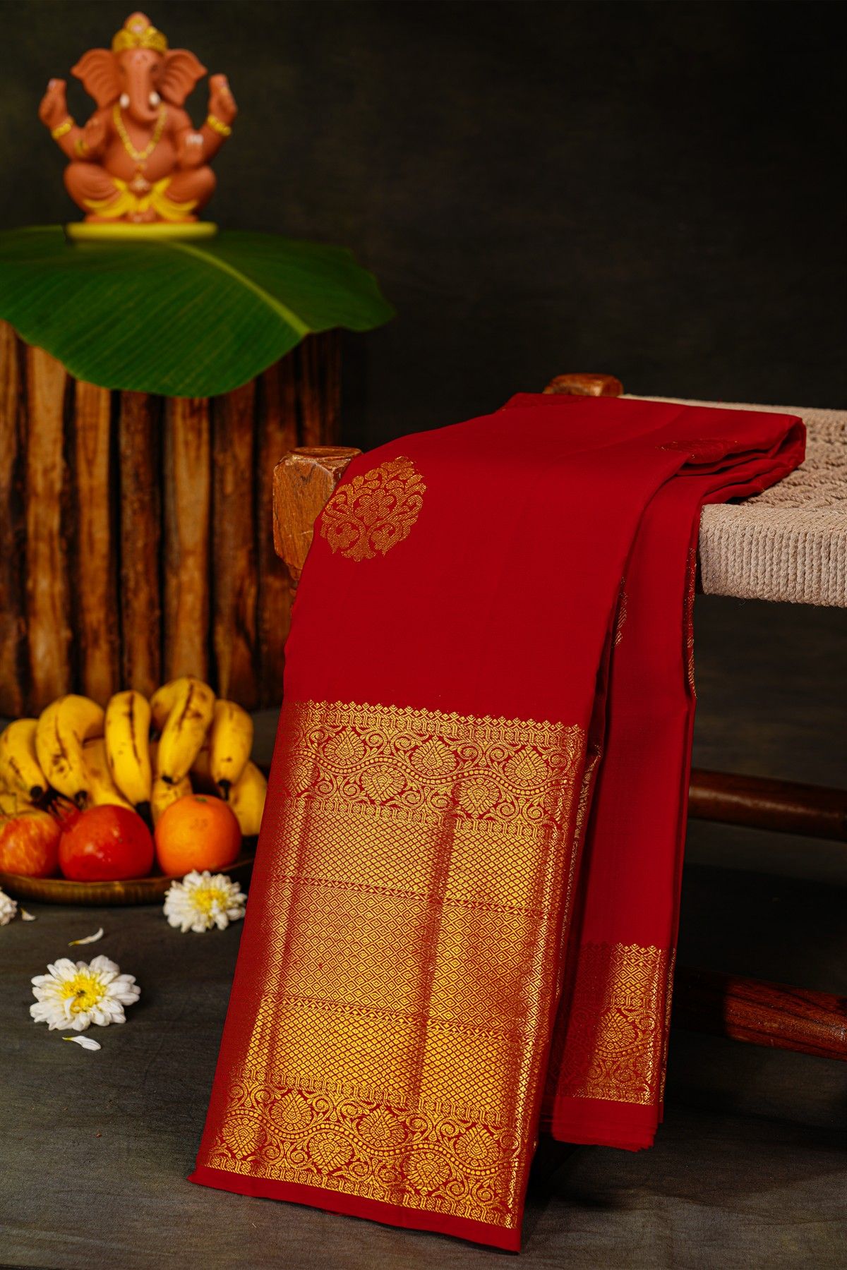 Kancheepuram Silk Red Saree With Big Florals Buttis Body And Zari Self Border