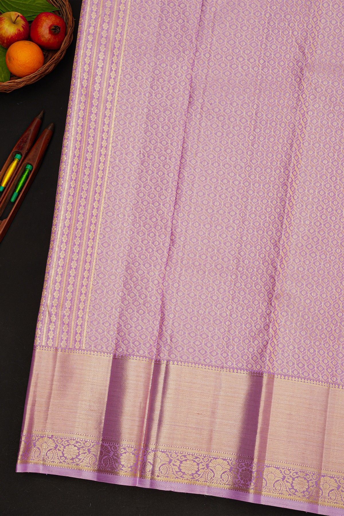 Kancheepuram Silk Lavender Saree WIth Silver And Gold Elephants