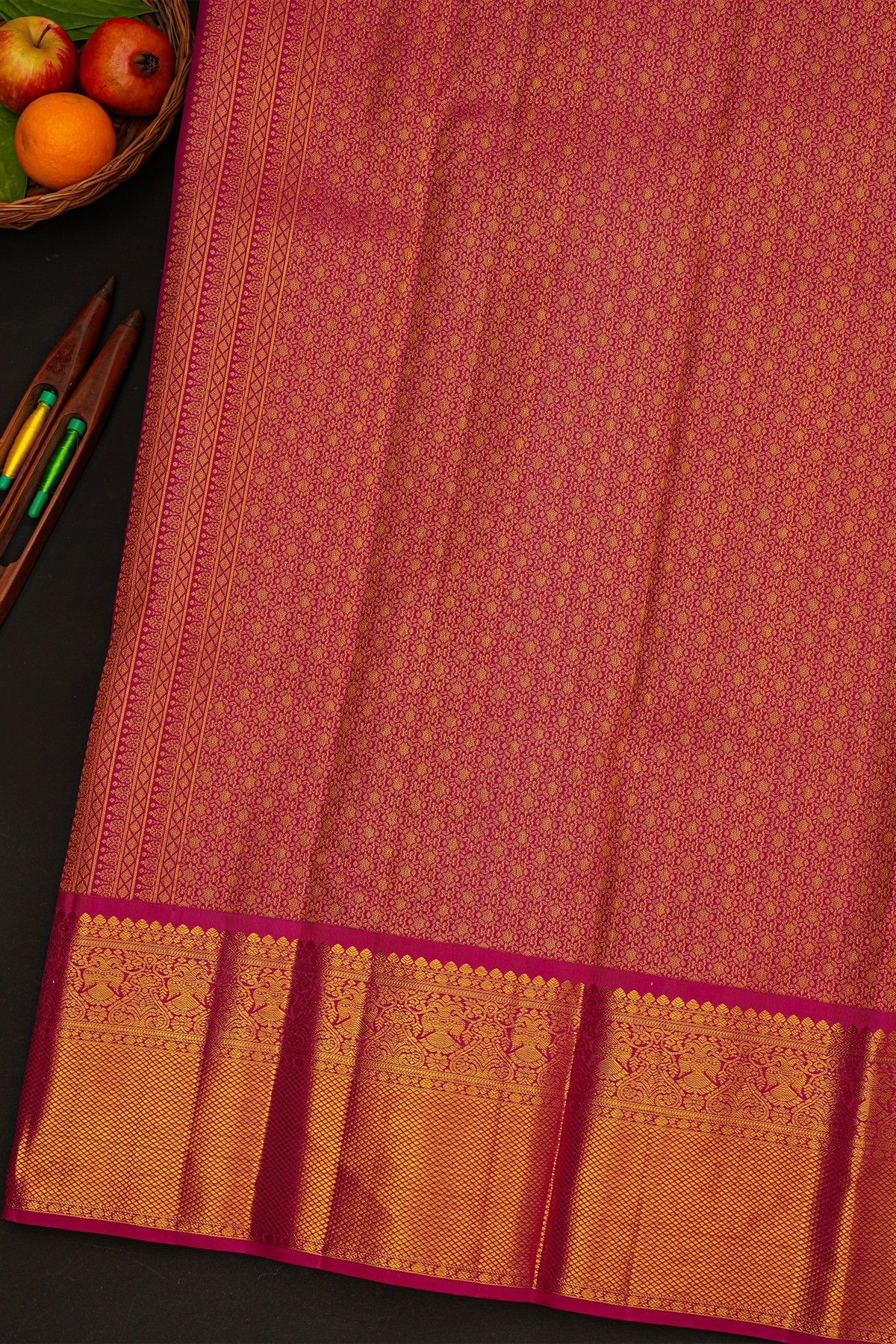 Kancheepuram Silk Sea Blue Saree With Traditional Kuttu Border