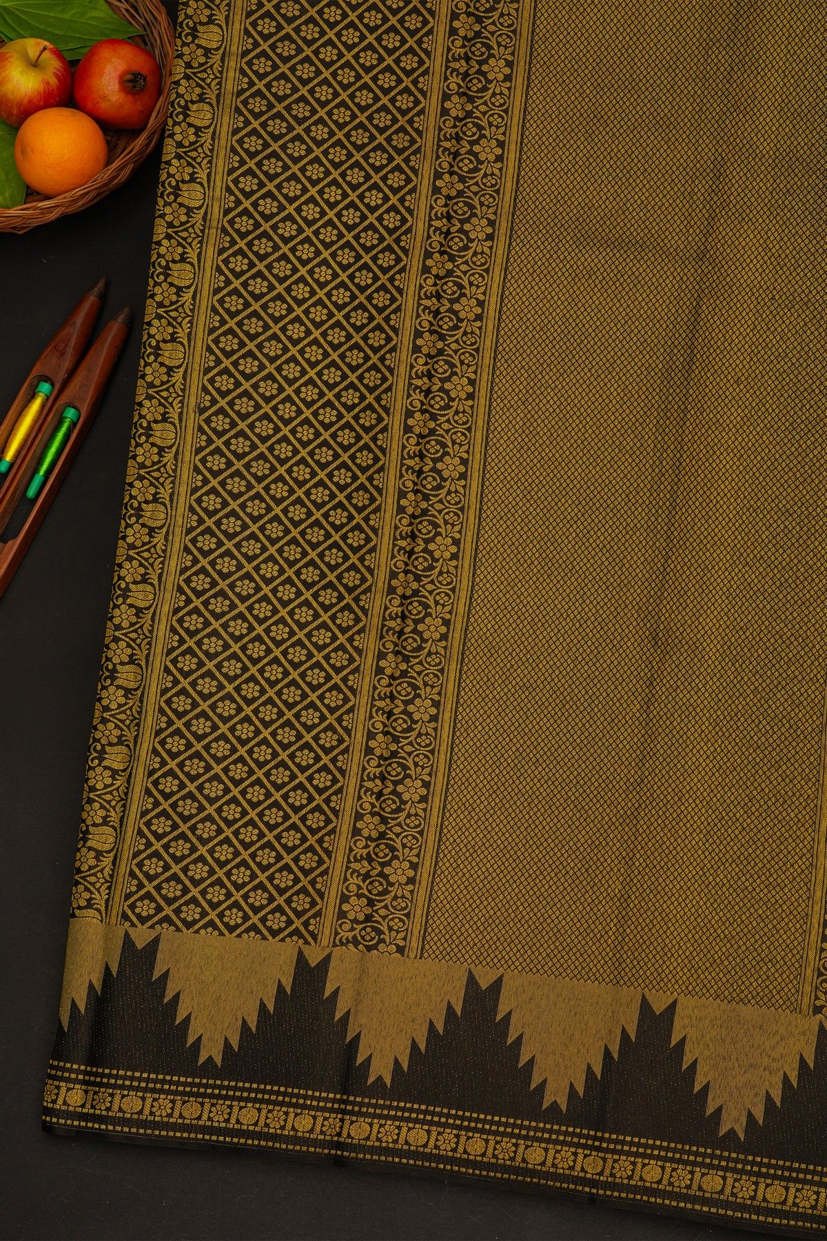 Kancheepuram Silk Dual Colour Saree With Kaddi Mat Finish Body And Self Temple Border