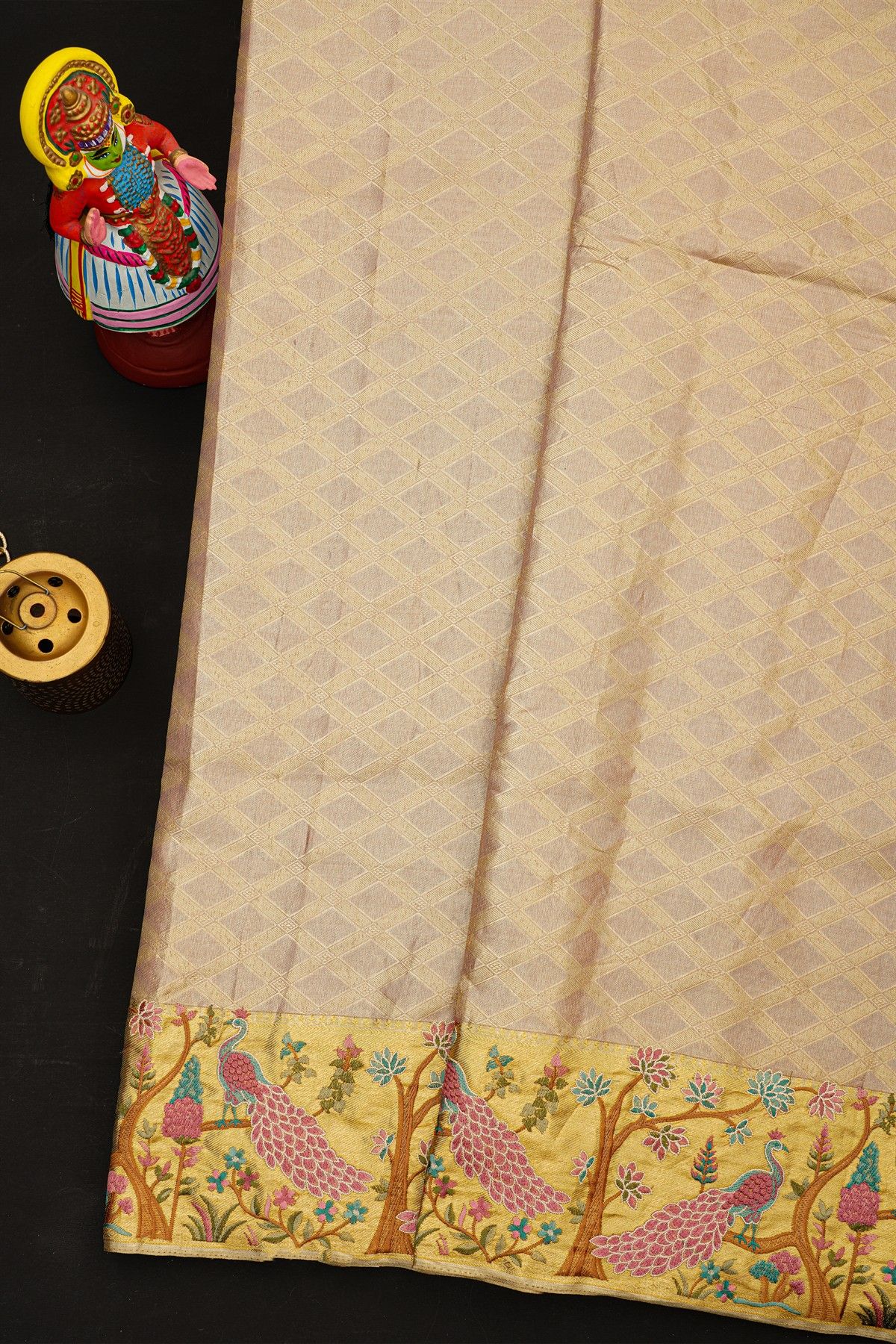 Fusion Kancheepuram Tissue Gold Saree With All Over Zari Weave Body