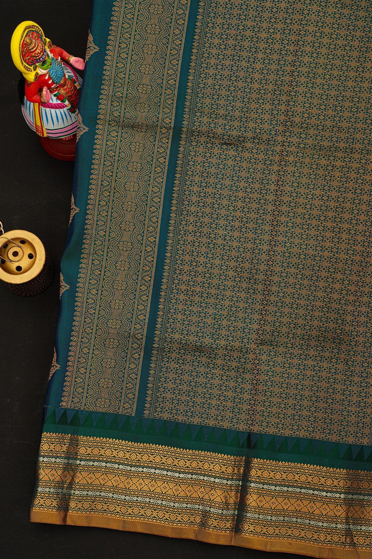 Fusion Kancheepuram Silk Red Saree With Silk Thread Work Body