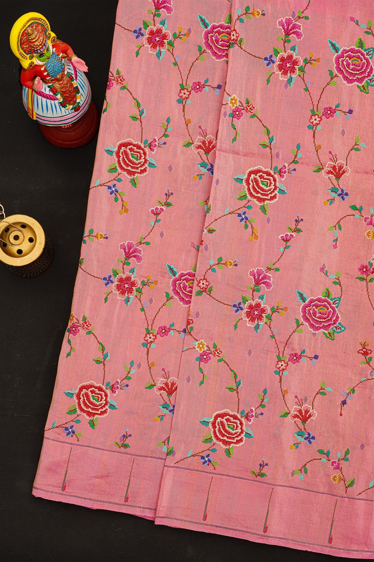 Fusion Paithani SIlk Baby Pink Saree With Thread Work And Muniya Border