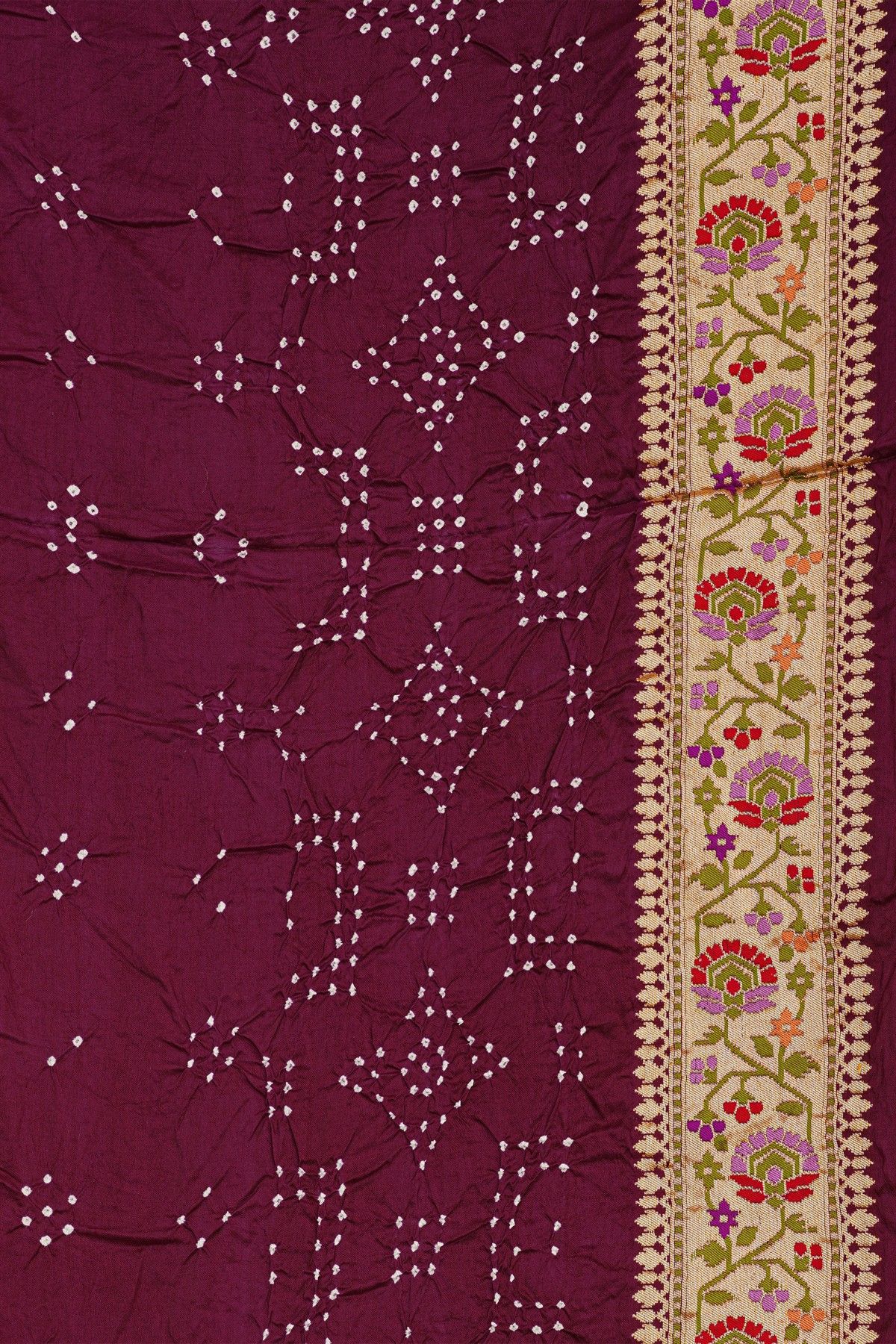 Bandhani Silk Lavender Saree With Florals And Leaves Jaal With Cows Border