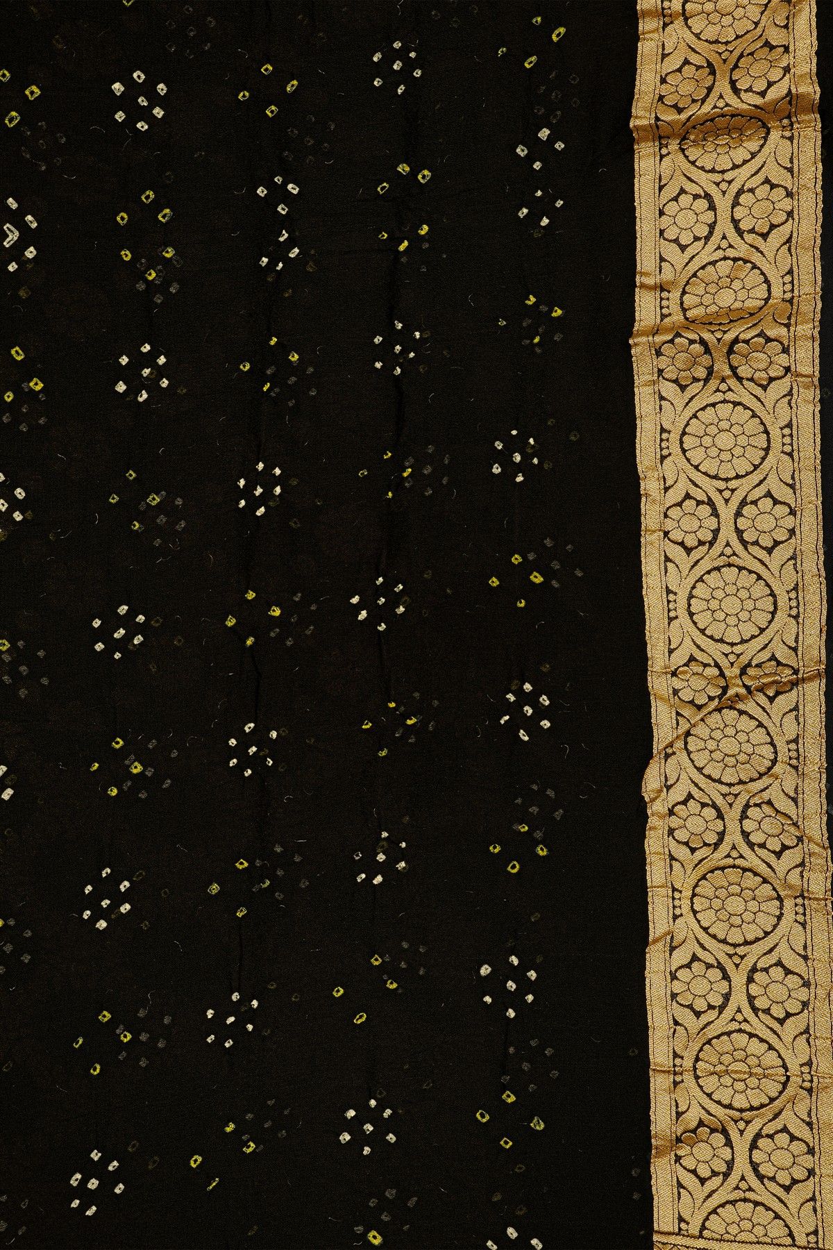 Bandhani Kaddi Georgette Black Saree With Bandhani Dots Body
