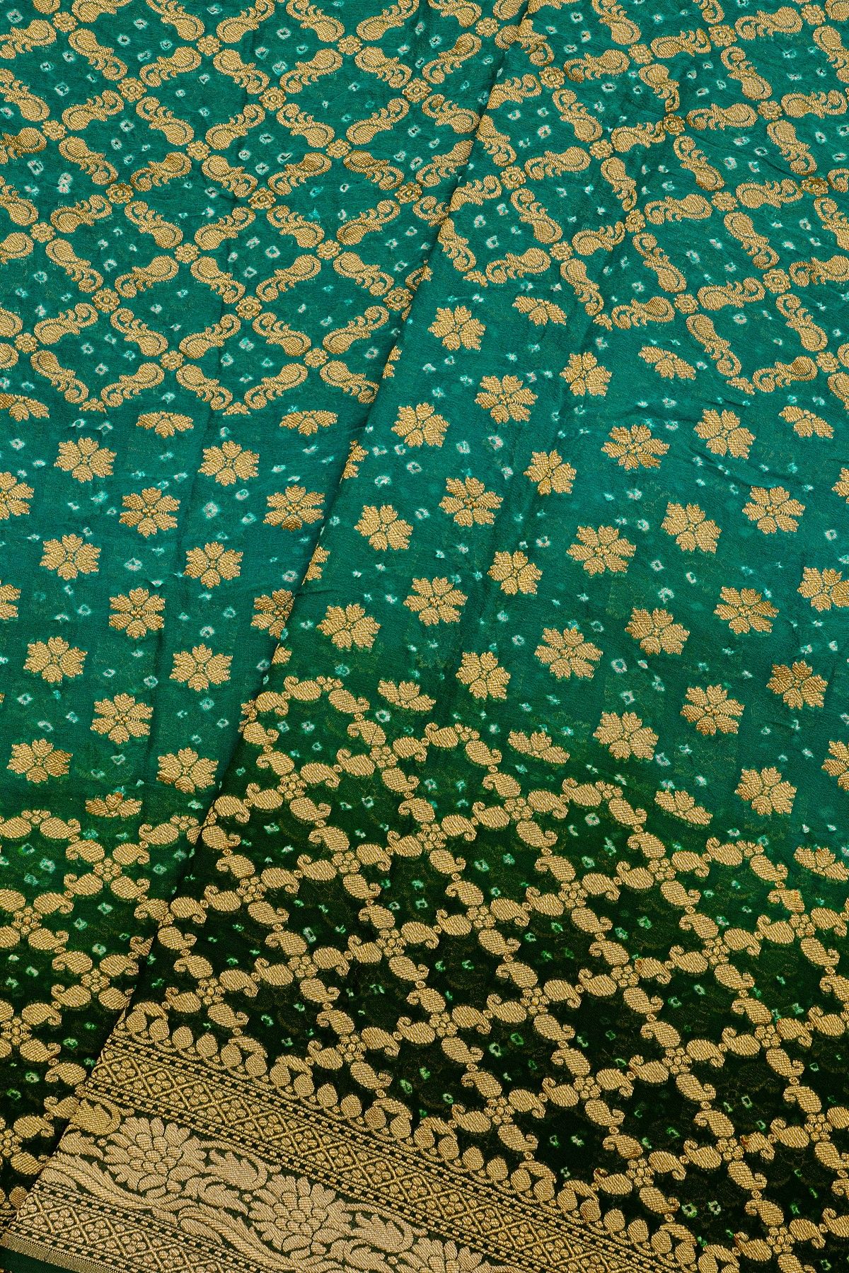 Bandhani Kaddi Georgette Multi-Colour Saree With Bandhani Dots And Florals Body