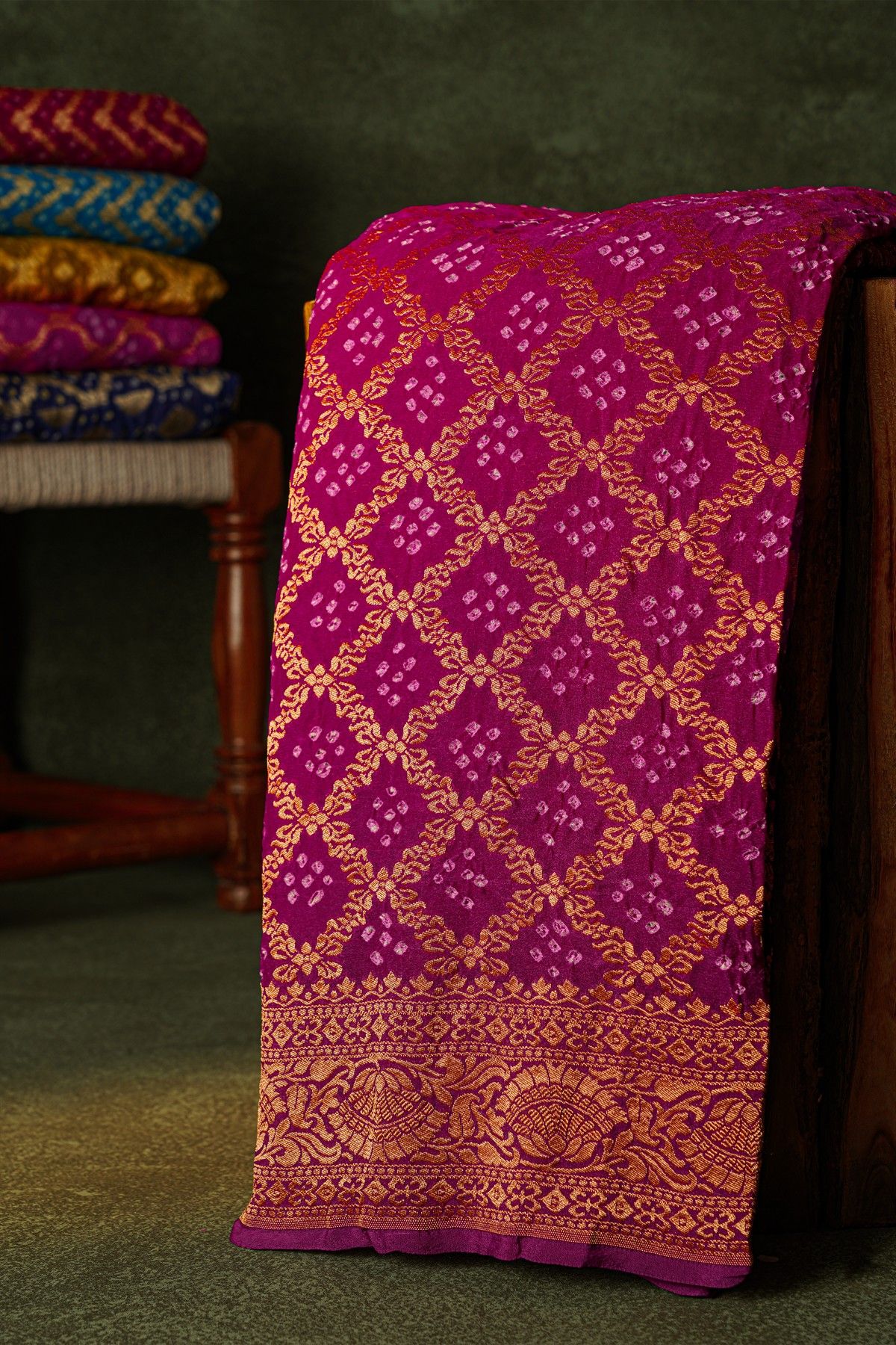 Bandhani Kaddi Georgette Magenta Saree With Bandhani Dots And Florals Body