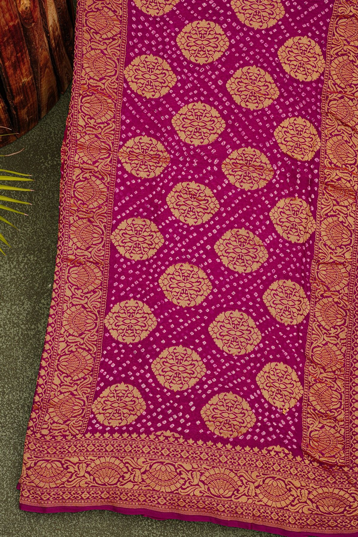 Bandhani Kaddi Georgette Magenta Saree With Bandhani Dots And Florals Body