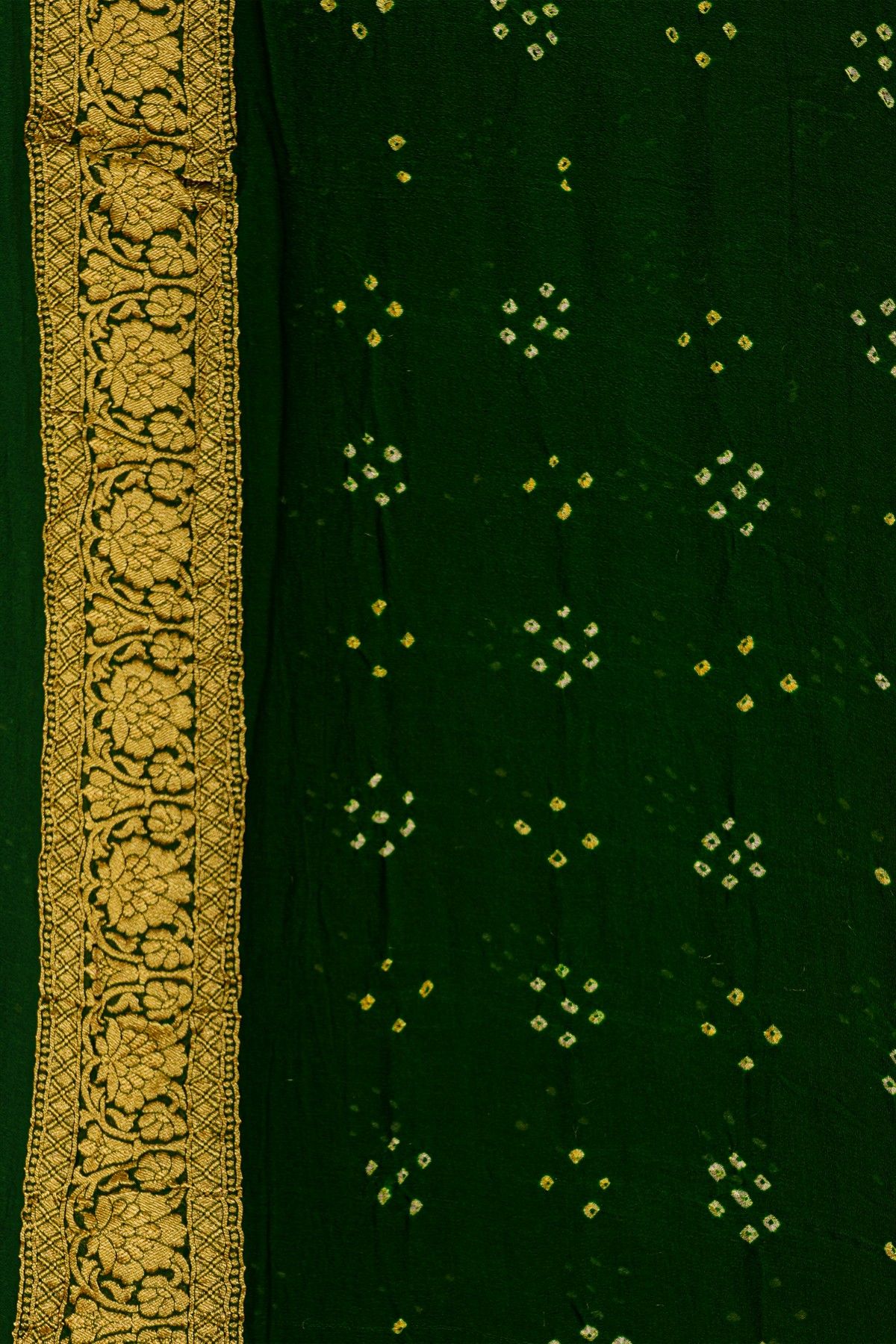 Bandhani Kaddi Georgette Multi-Colour Saree With Bandhani Dots Body