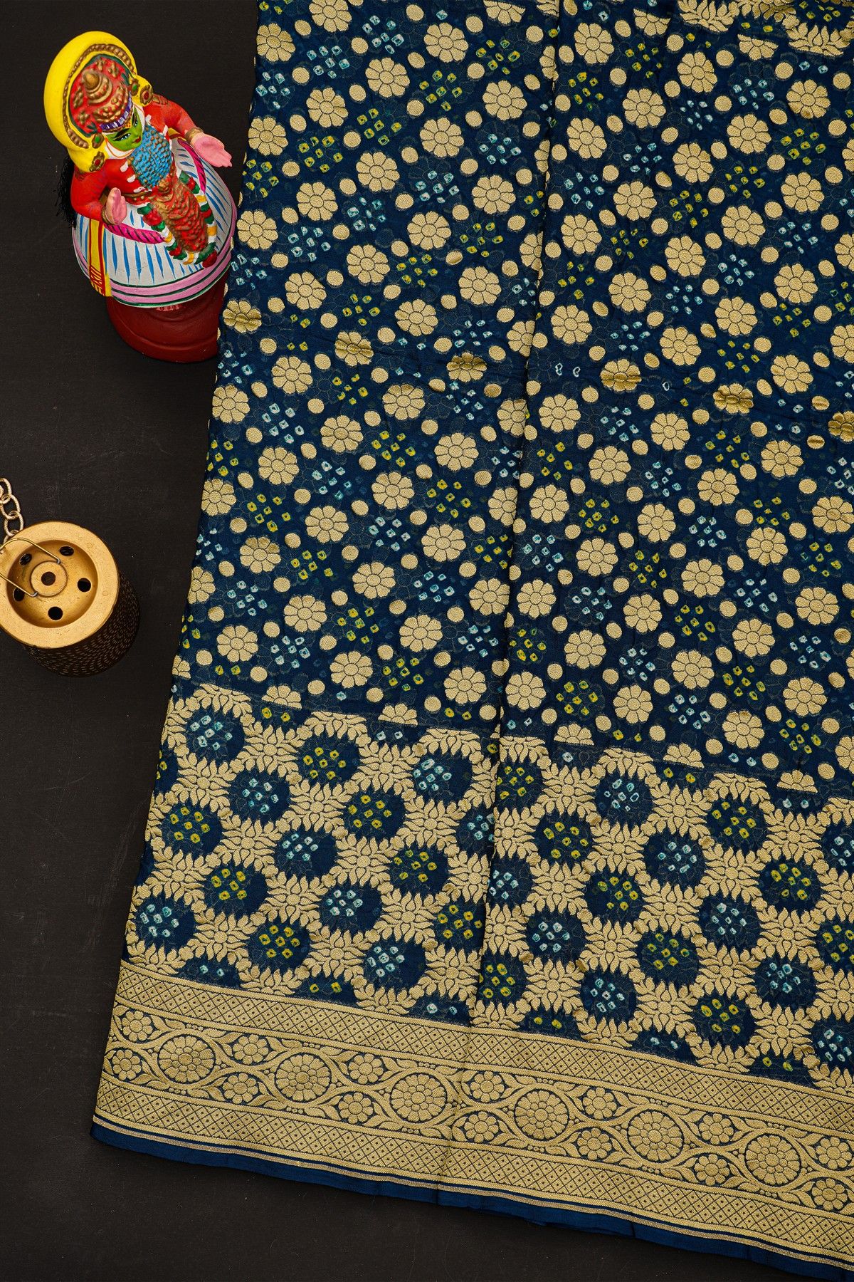 Bandhani Kaddi Georgette Teal Blue Saree With Bandhani Dots And Florals Body