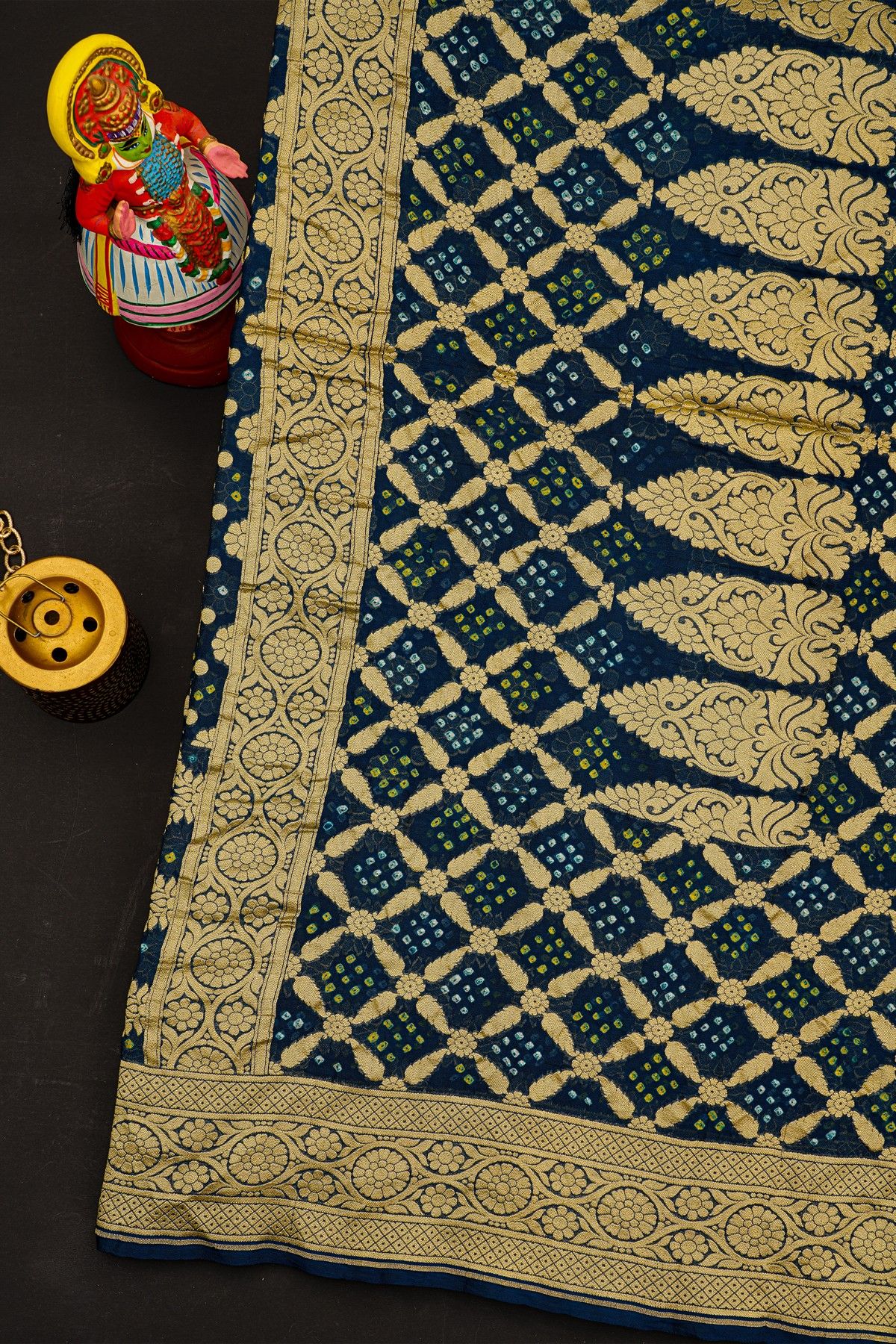 Bandhani Kaddi Georgette Teal Blue Saree With Bandhani Dots And Florals Body