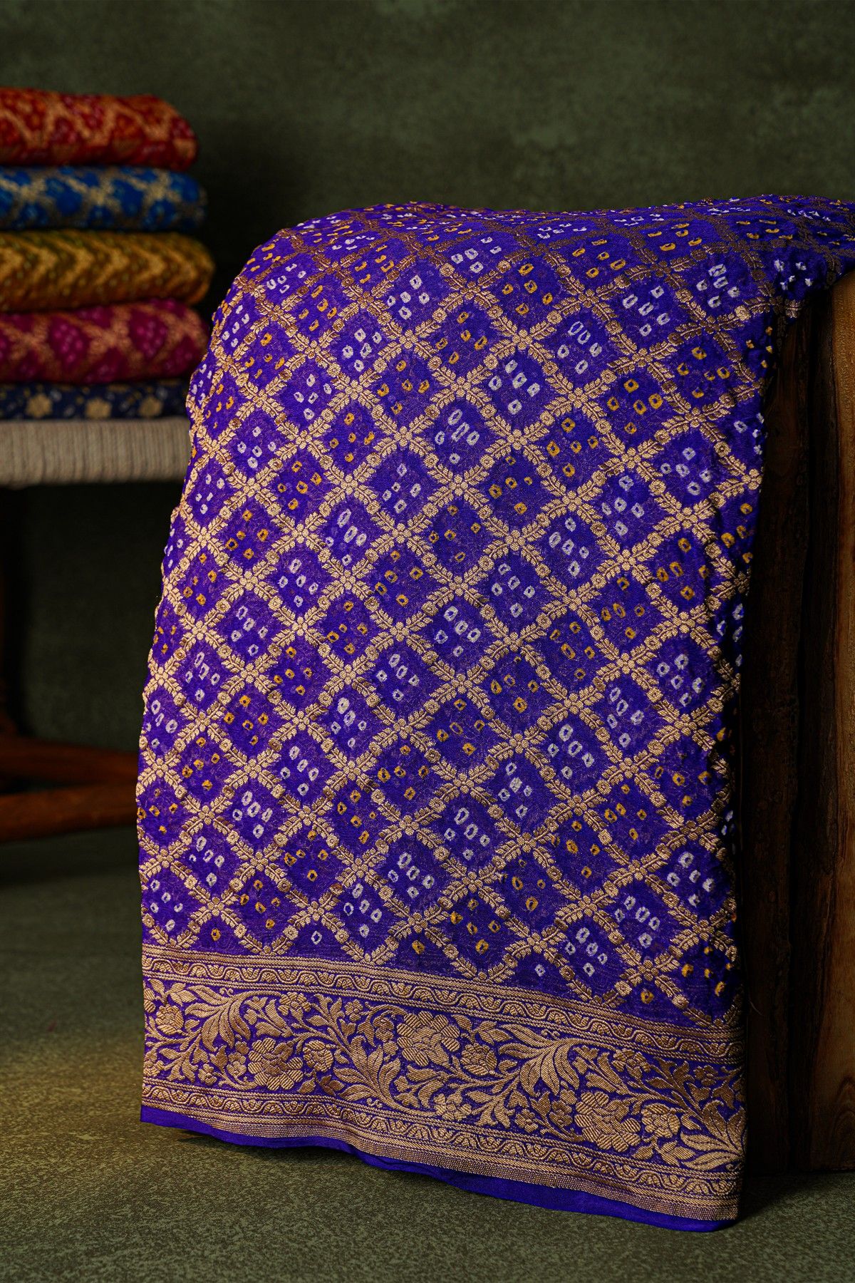 Bandhani Kaddi Georgette Royal Blue Saree With Bandhani Dots And Florals Body