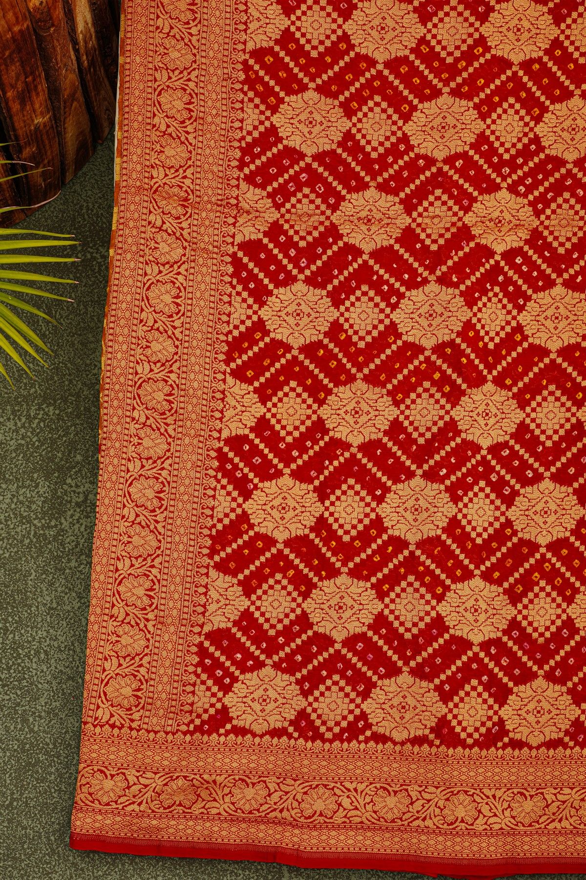 Bandhani Kaddi Georgette Multi-Colour Saree With Bandhani Dots And Florals Body