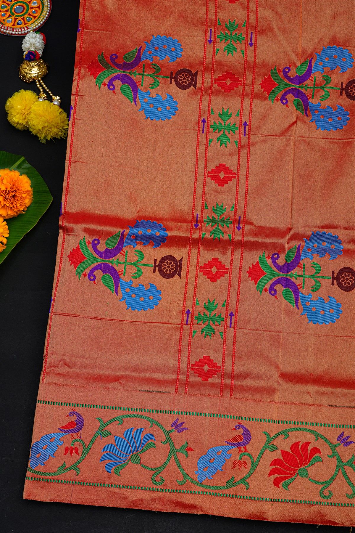 Narayanpet Silk Purple Saree With Florals And Peacocks Border