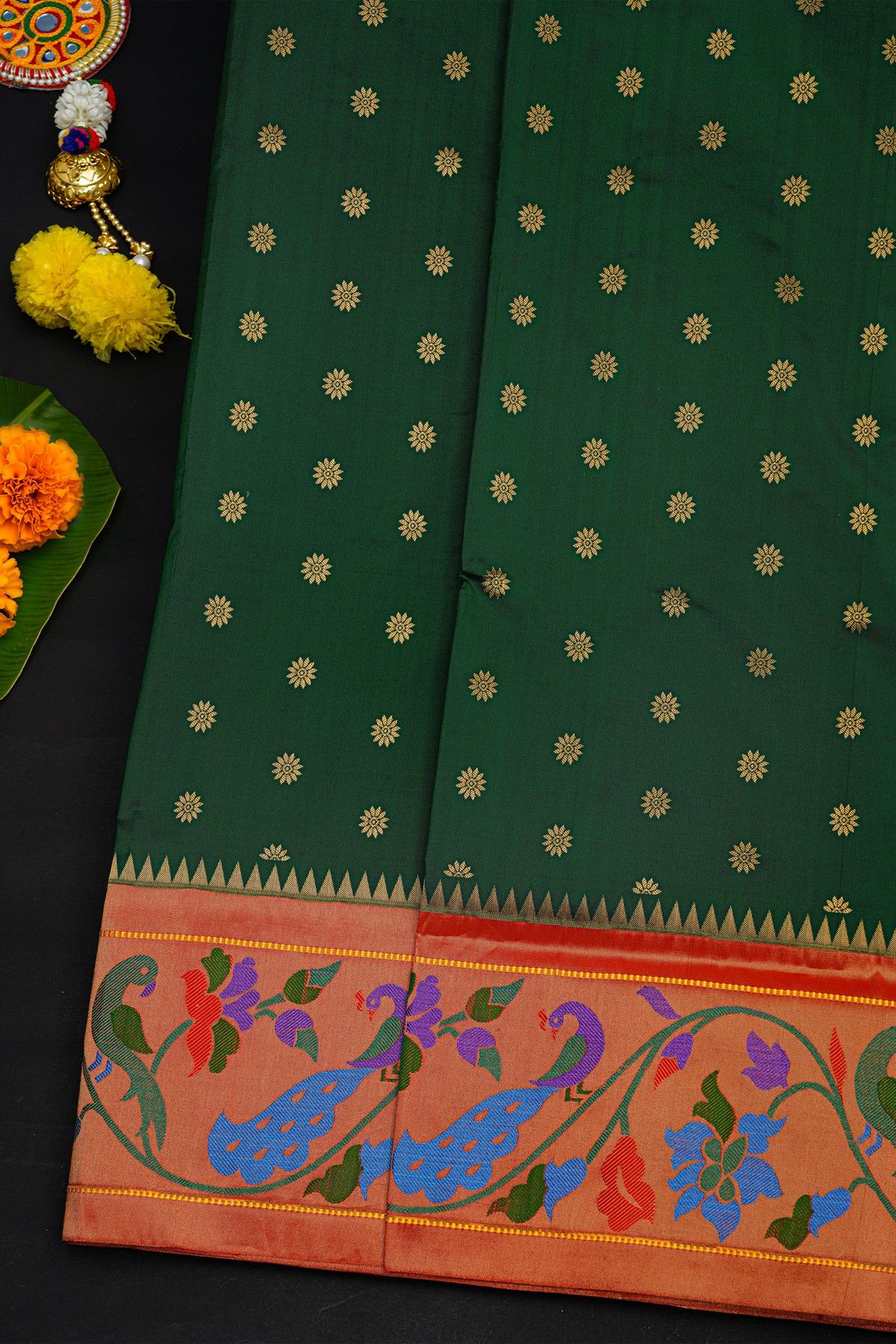 Narayanpet Silk Bottle Green Saree With Florals And Peacocks Paithani Border