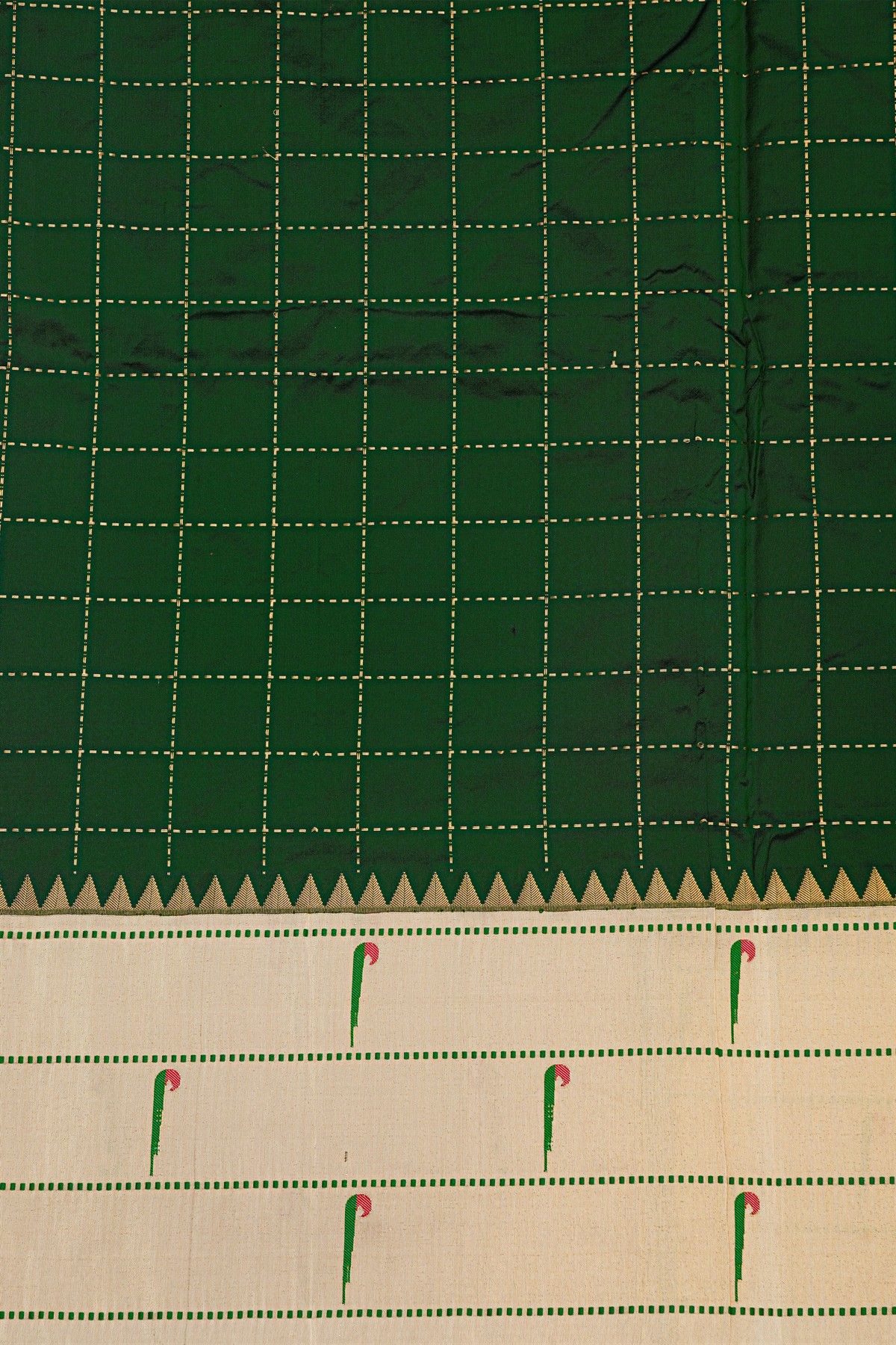 Narayanpet Silk Bottle Green Saree With Muniya Buttis Border