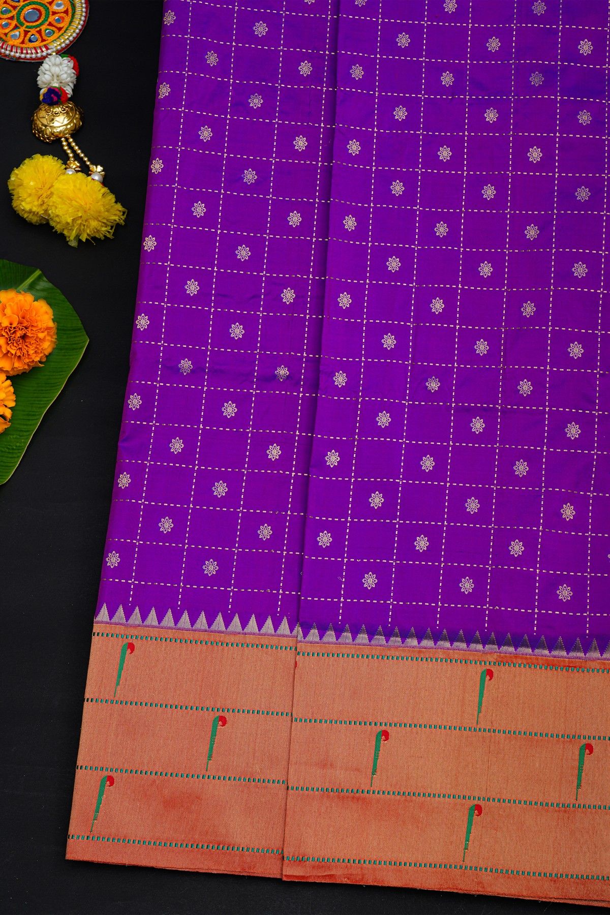 Narayanpet Silk Dark Purple Saree With Muniya Buttis Border