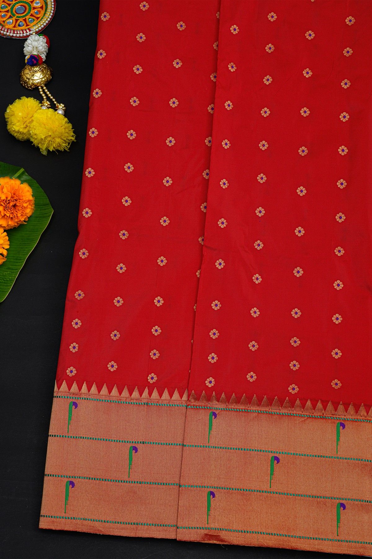 Narayanpet Silk Red Saree With Muniya Buttis Border