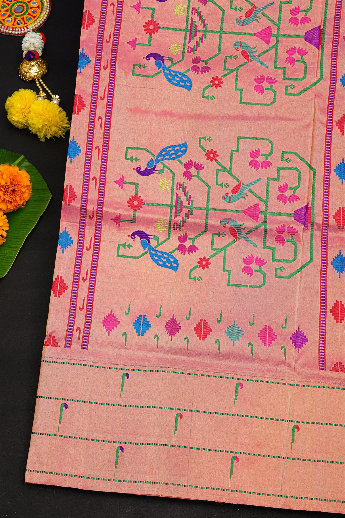 Narayanpet Silk Navy Blue Saree With Muniya Buttis Border
